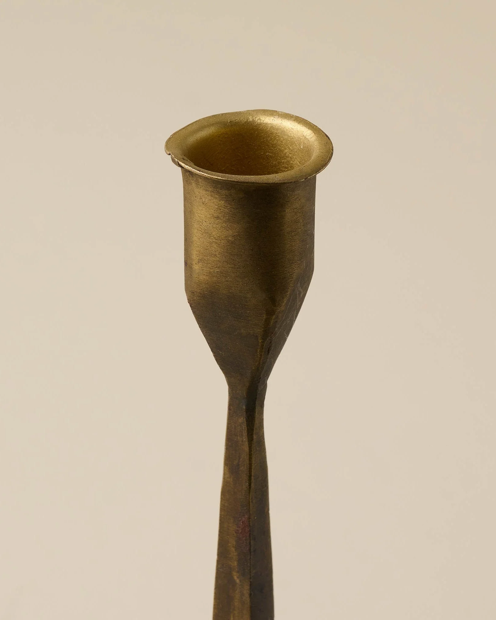 Antique Brass Gatecrest - Image 6