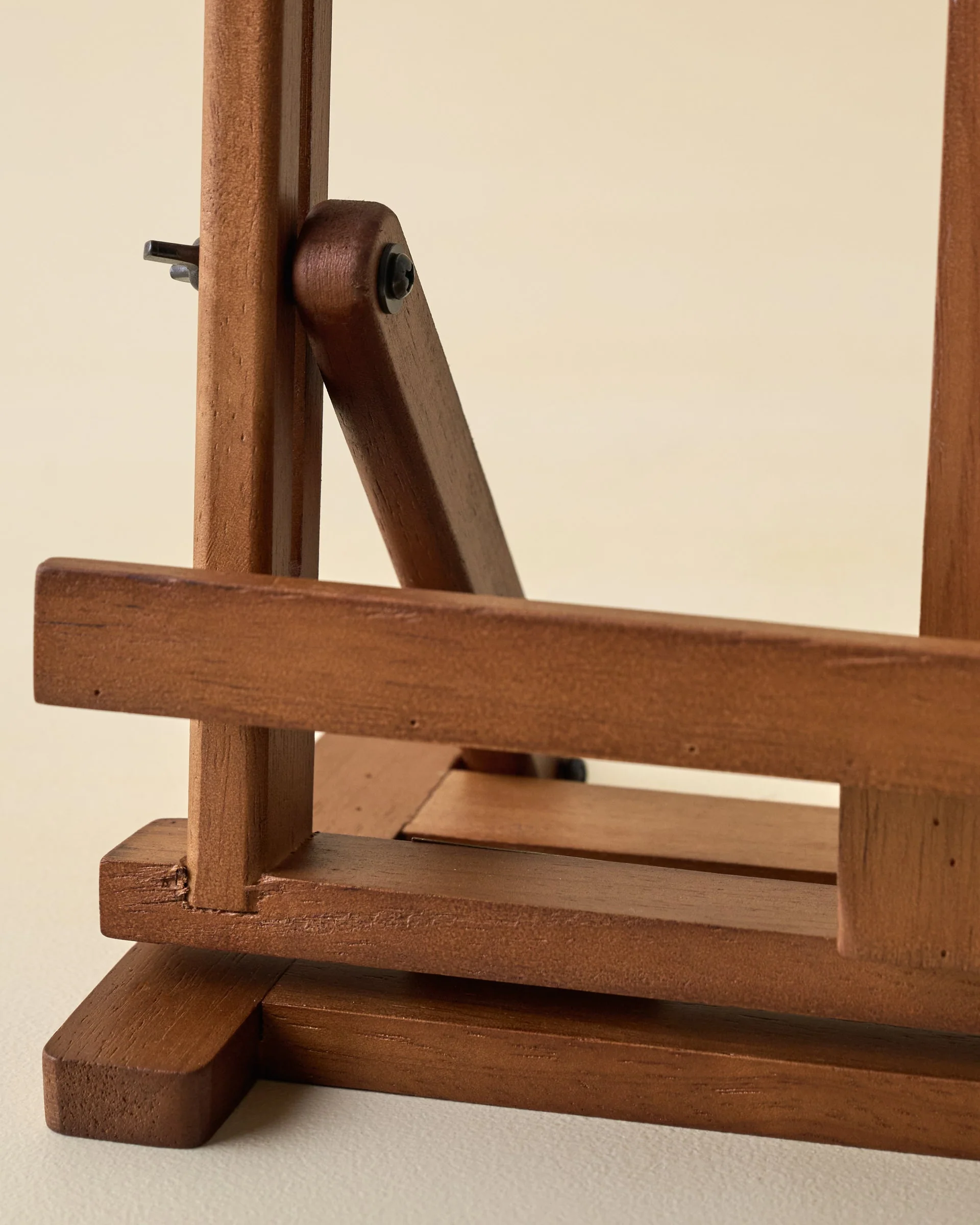 Antique Inspired Wooden Display Easel - Image 3