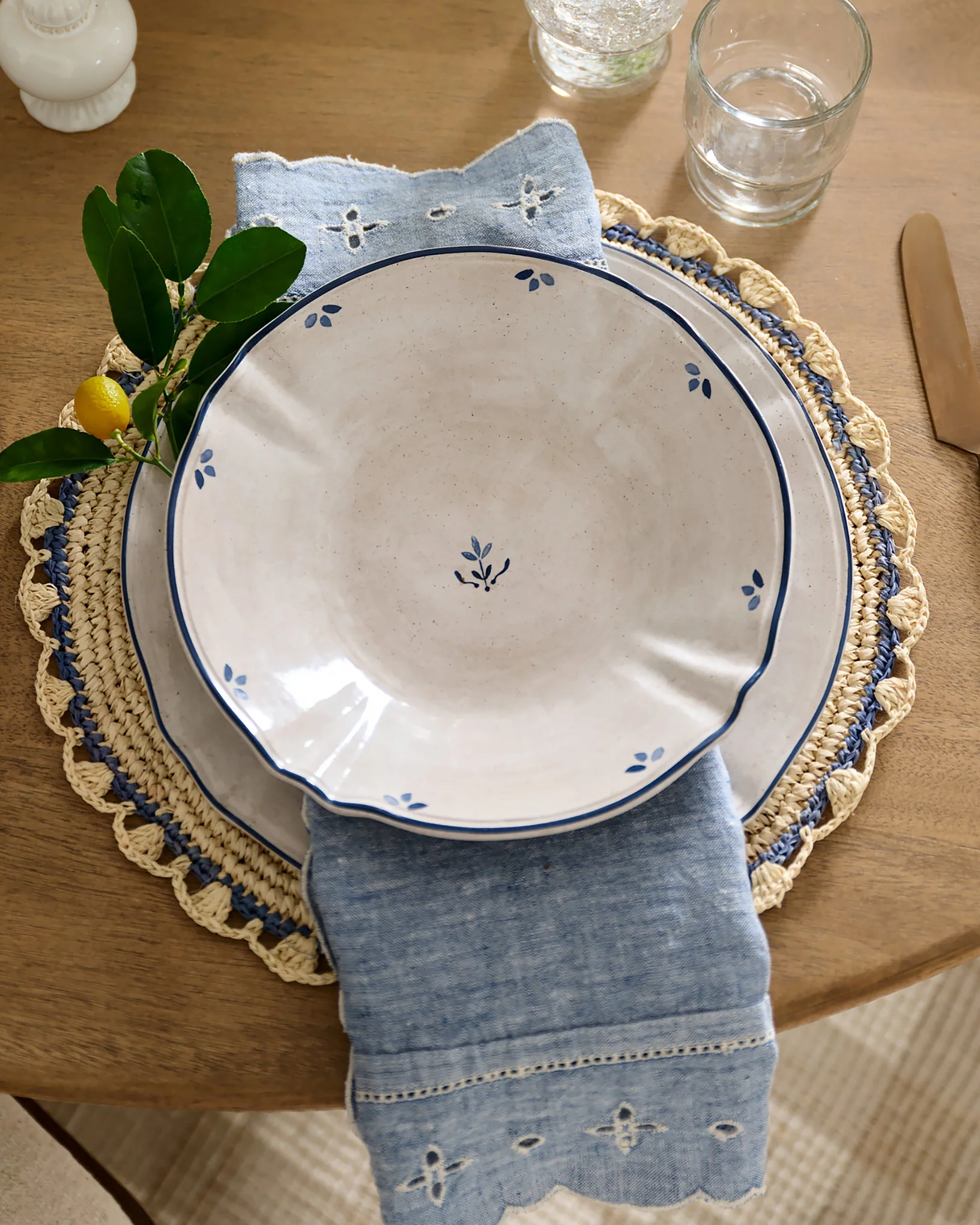 Aura Blue Edge Natural Placemat - Image 2