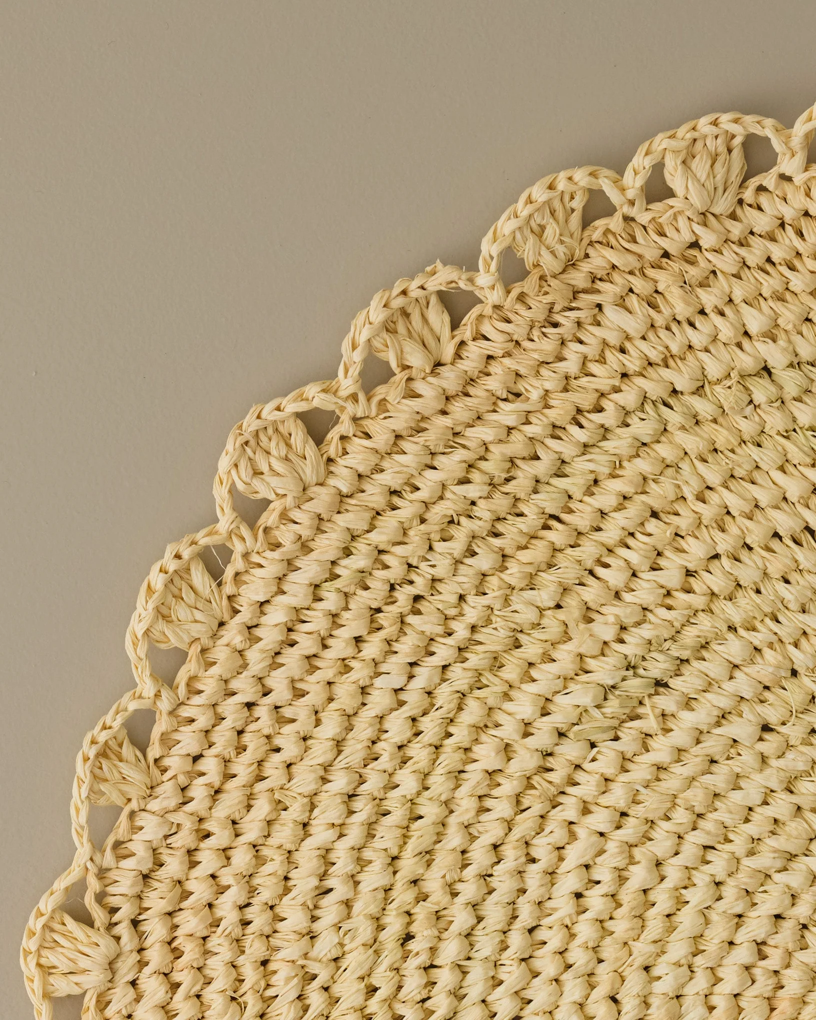 Aura Edge Natural Placemat - Image 2