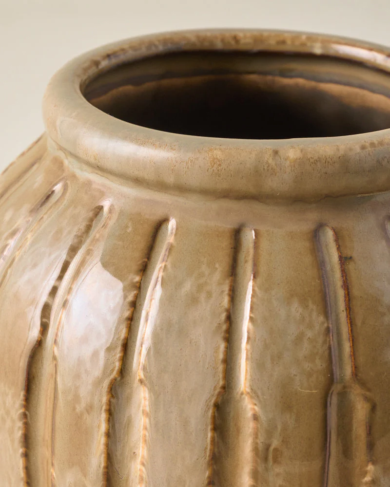 Callum Ribbed Vase - Image 5