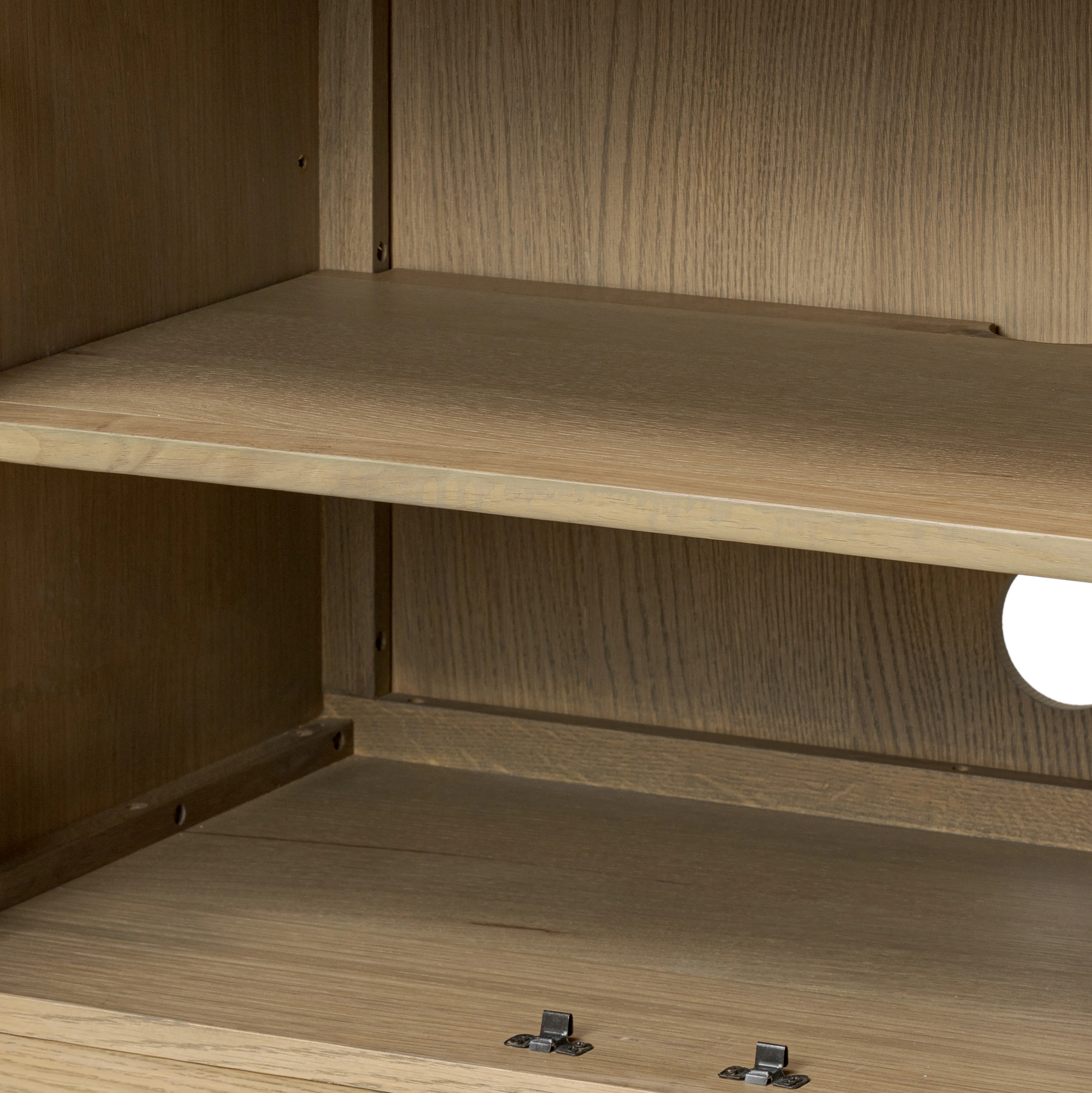 Cara Media Console - Image 19