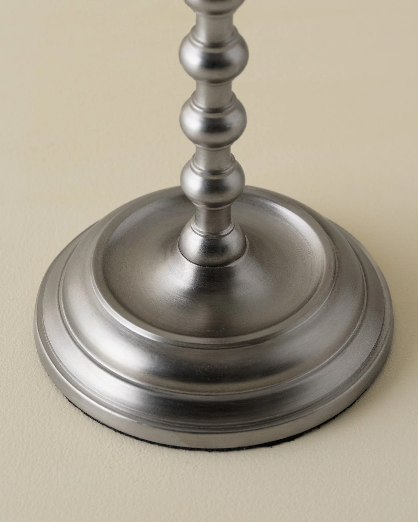 Cassandra Candle Holder - Image 4