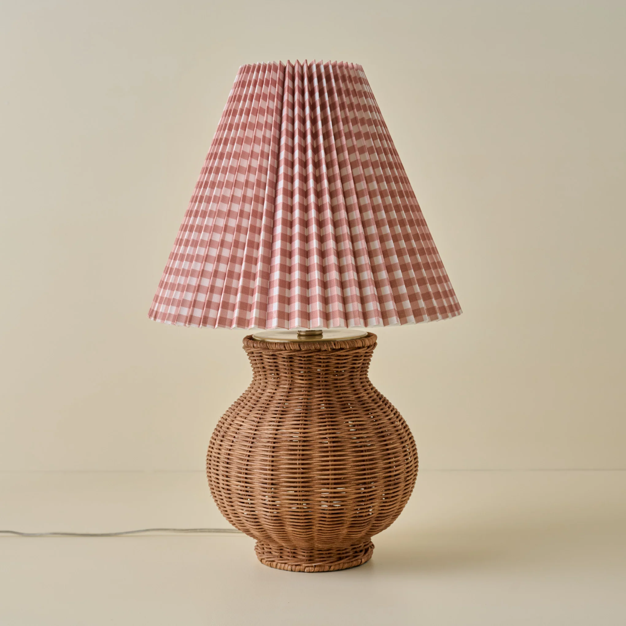 Cassie Rattan Table Lamp - Image 8