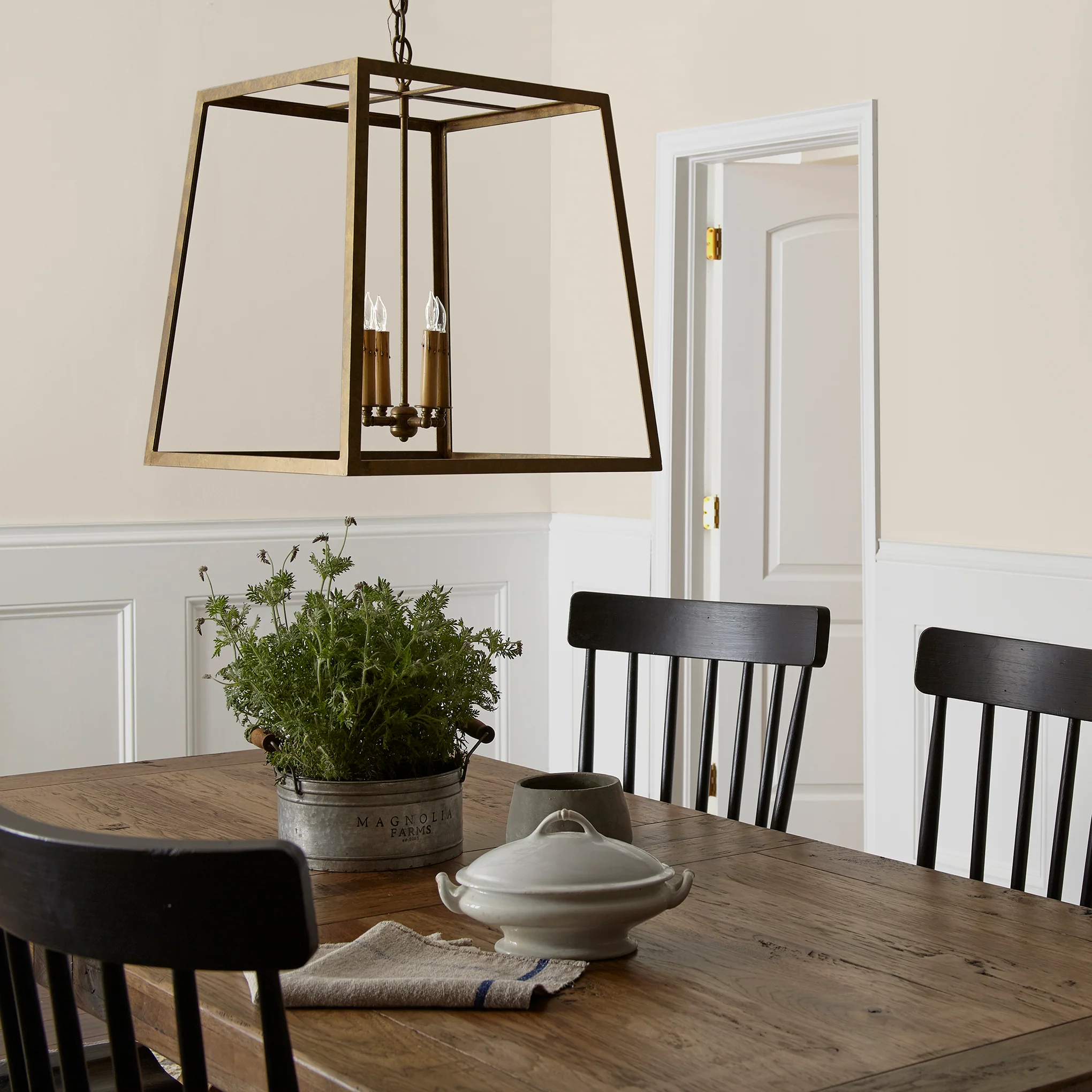 Castle Cream -  Classic Interior Paint - Image 5