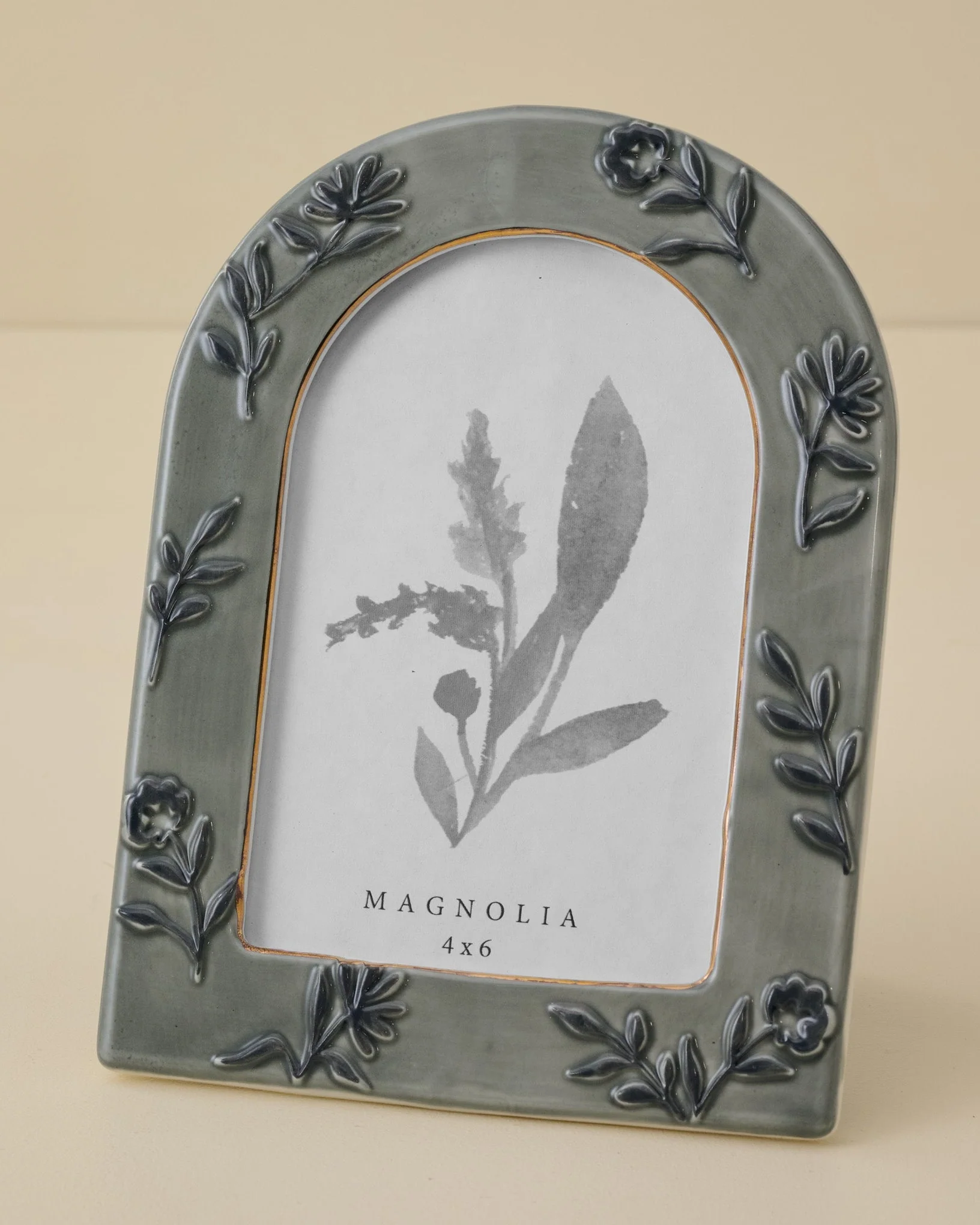 Ceramic Arched Floral Photo Frame - Image 3