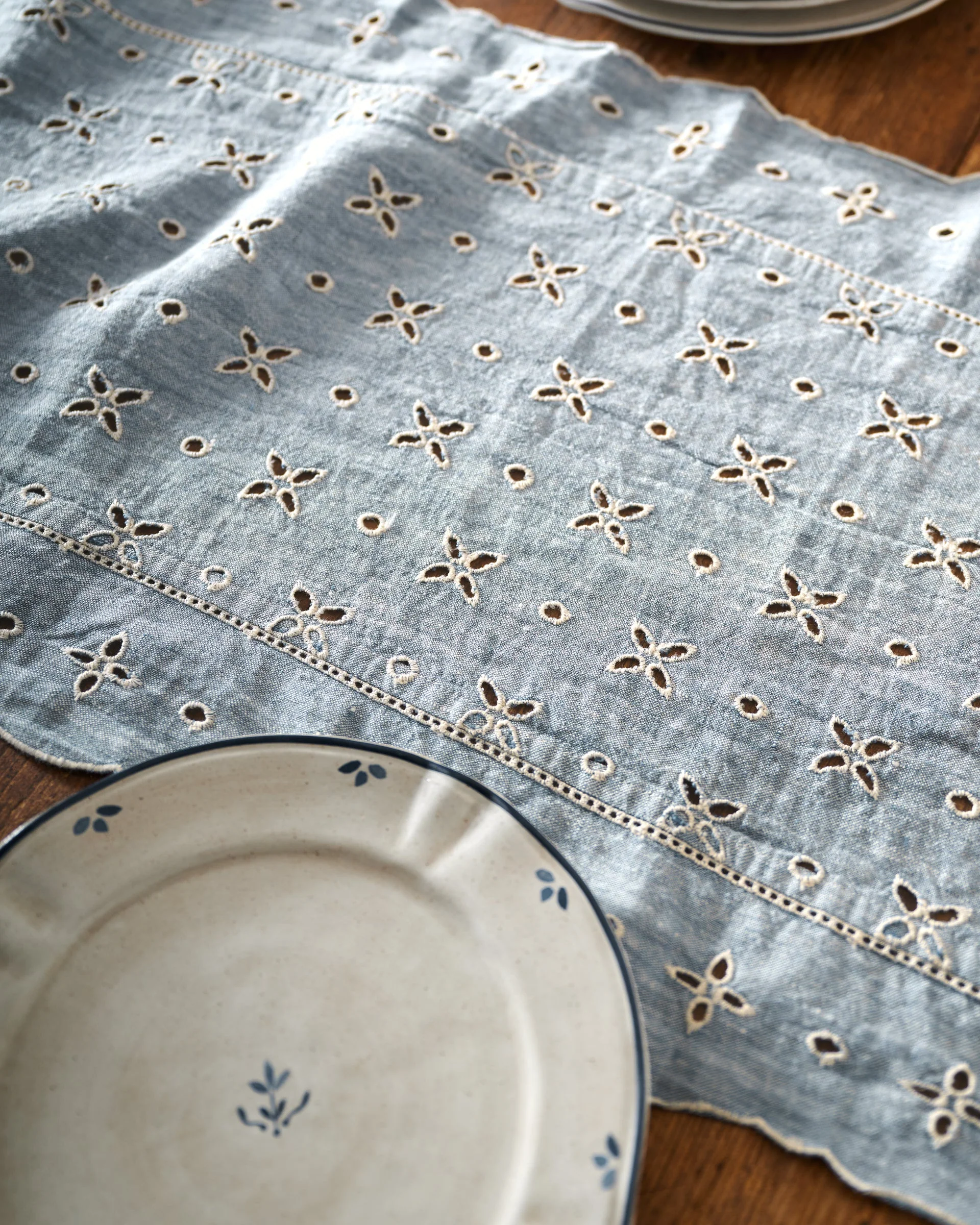 Chambray Eyelet Runner - Image 2