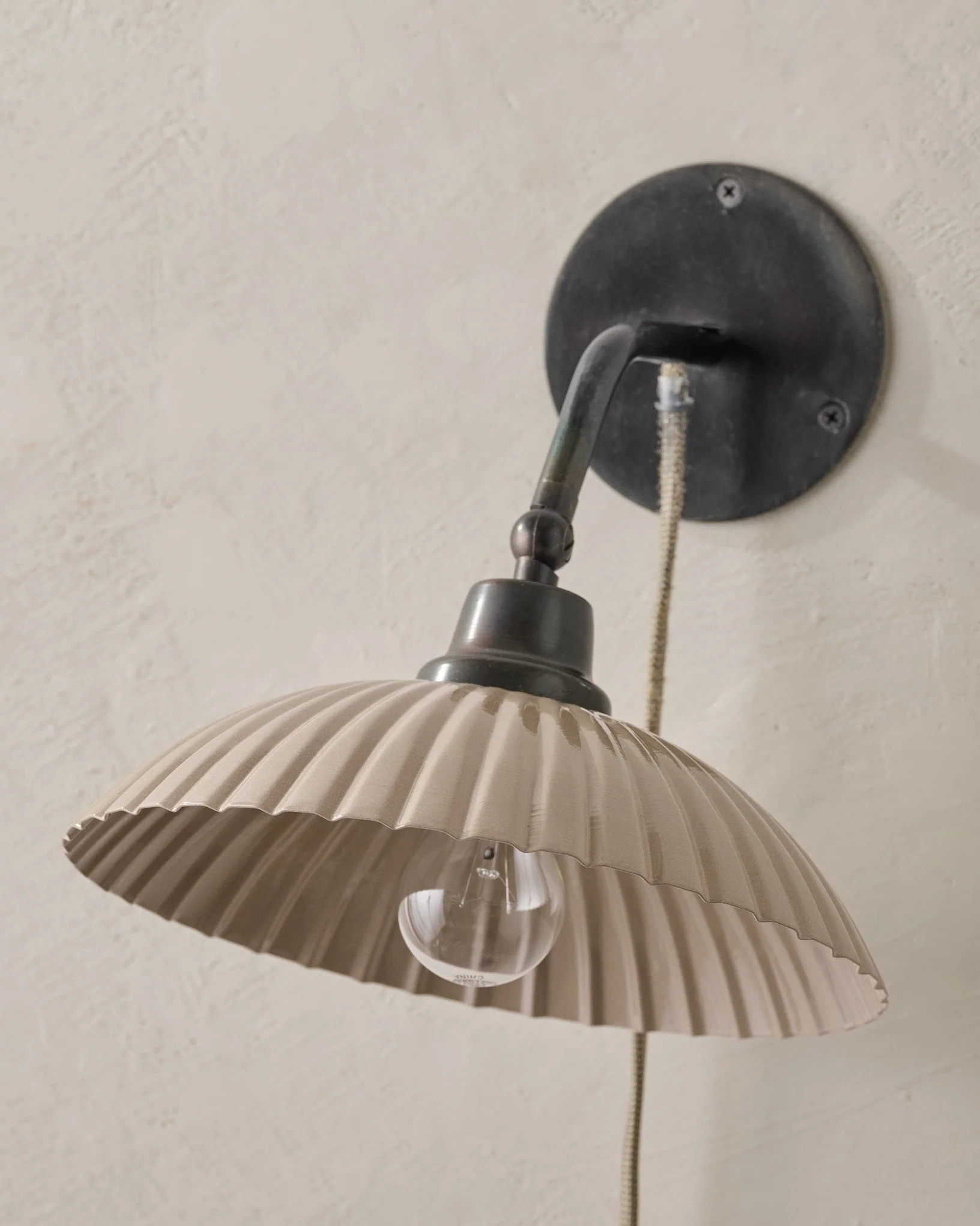 Chester Enamel Plug-in Sconce - Image 5