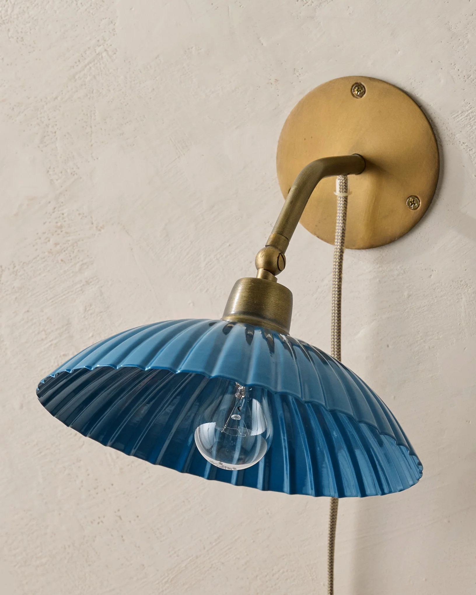 Chester Enamel Plug-in Sconce - Image 8