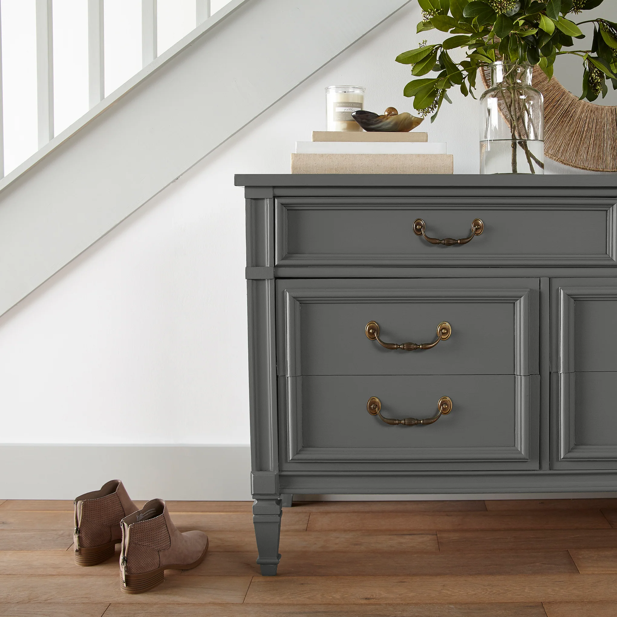 Conservatory - Trim, Door, + Cabinetry Paint - Image 4