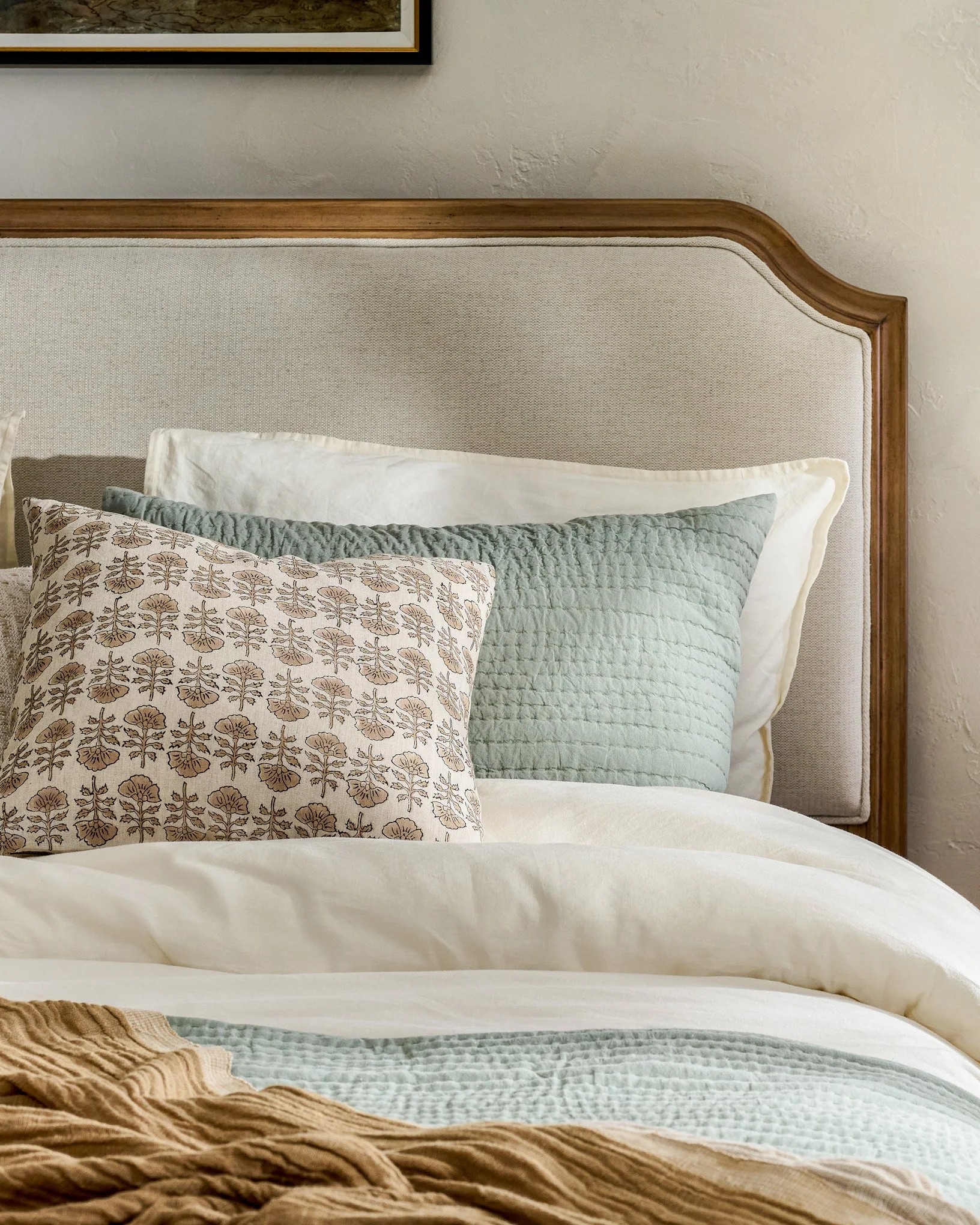Corinne Upholstered Bed - Image 5