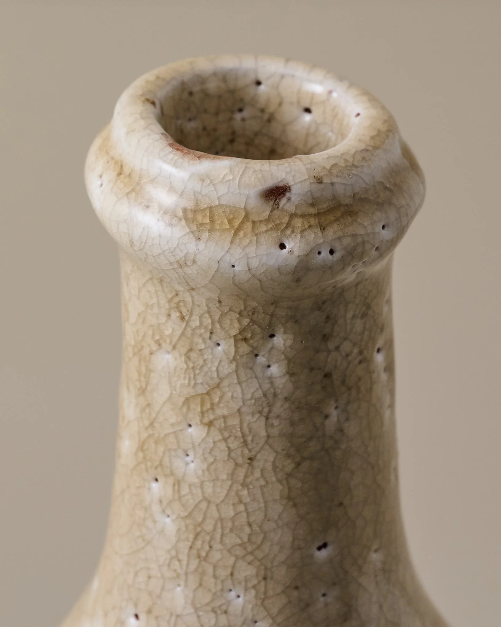 Cream Crackle Bottle Vase - Image 5