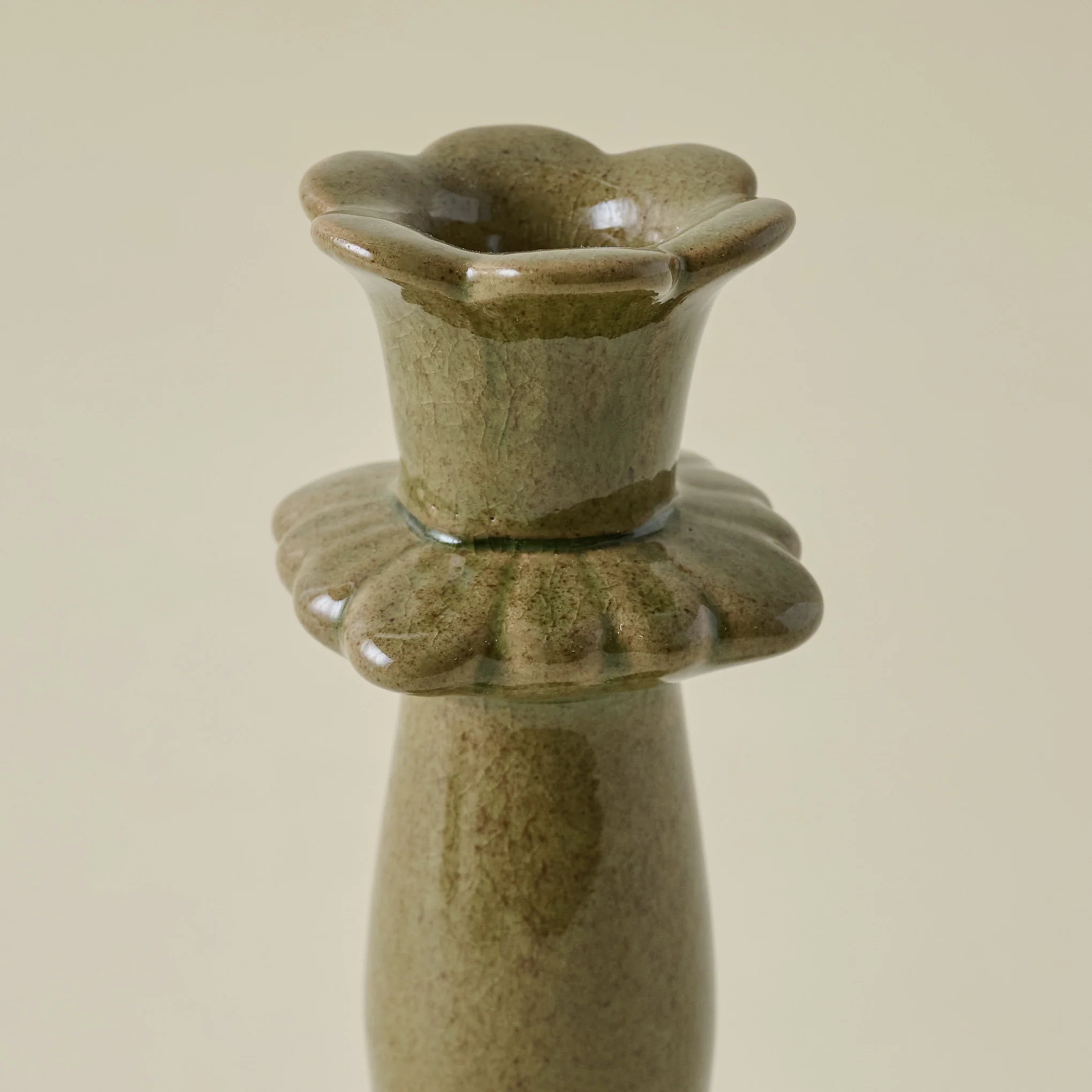 Dara Floral Taper Holder - Image 3