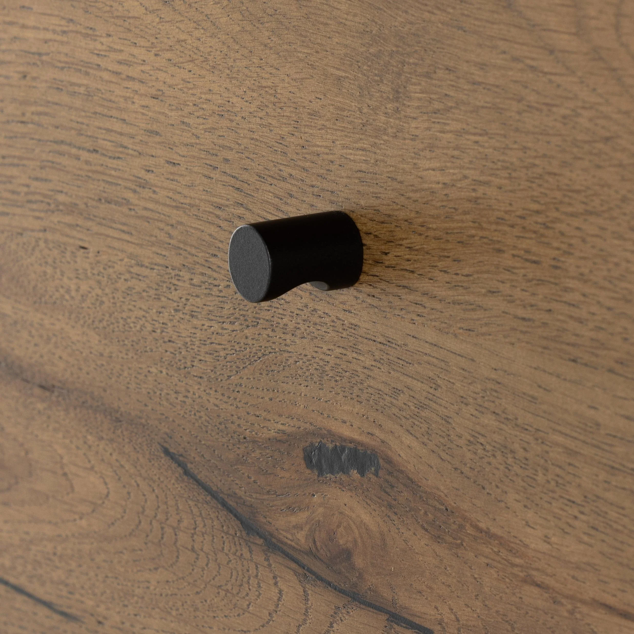 Liam 5 Drawer Dresser - Image 11