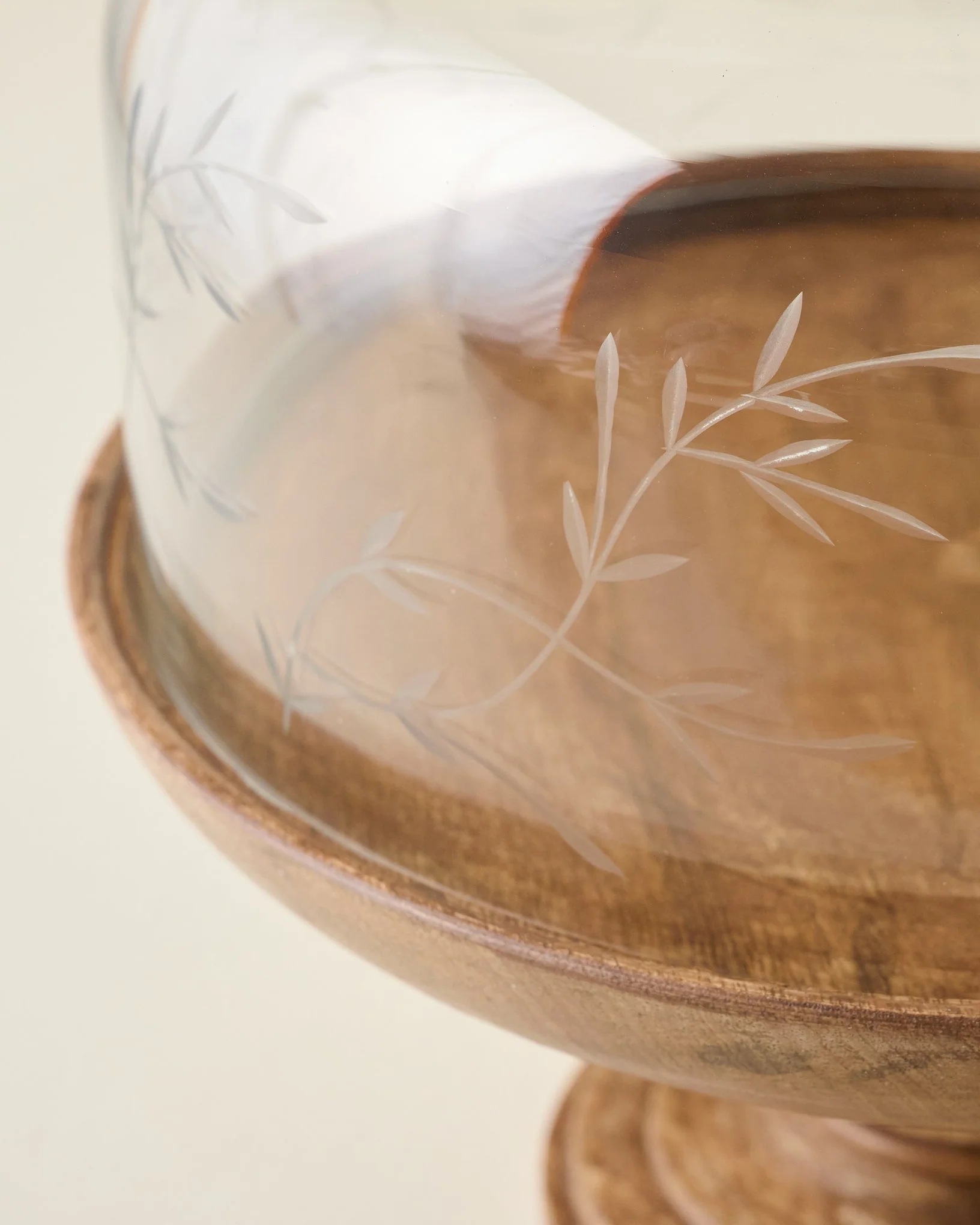Eliane Etched Glass Cake Stand - Image 2