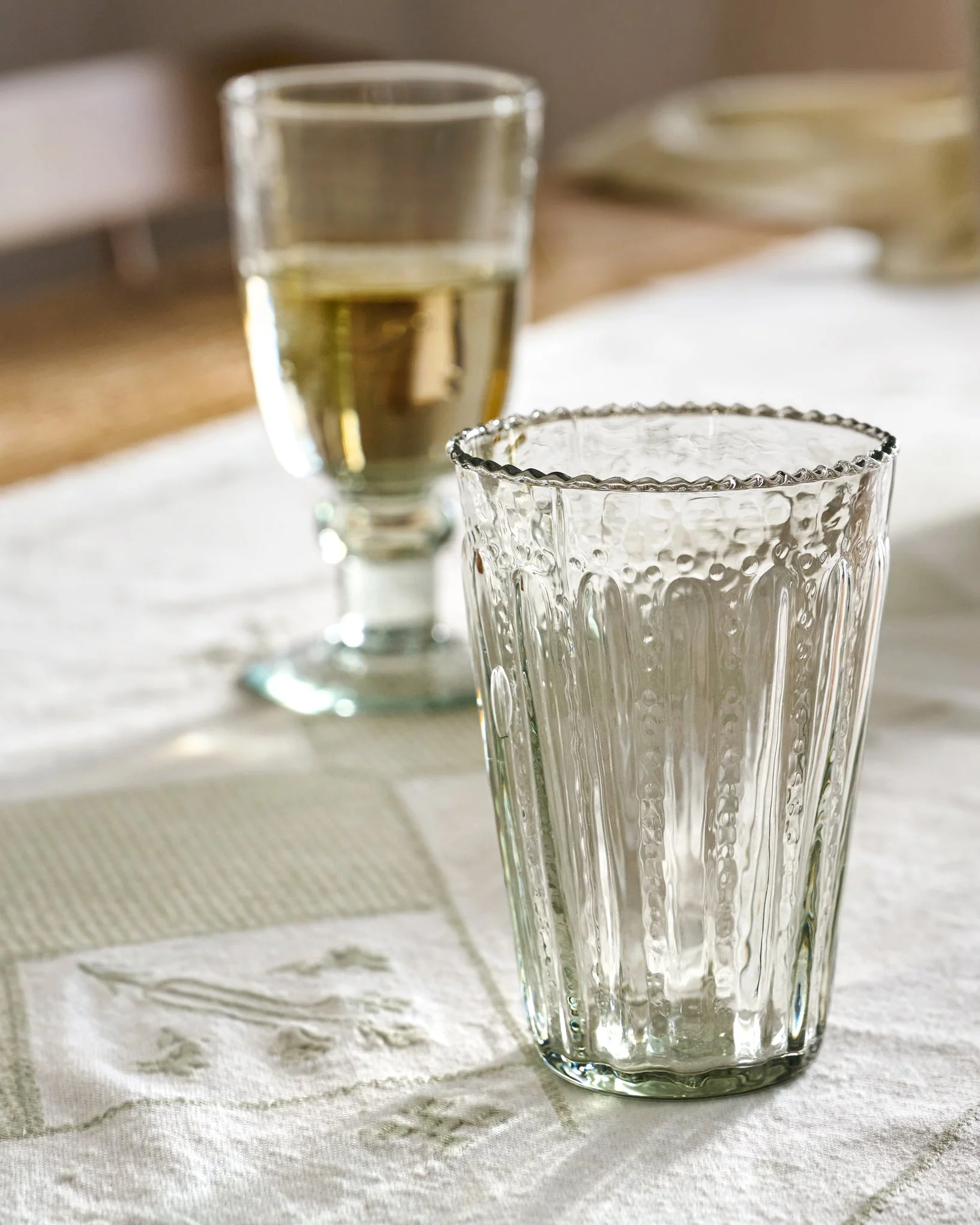 Elizabeth Bottle Cut Glass Tumbler - Image 4