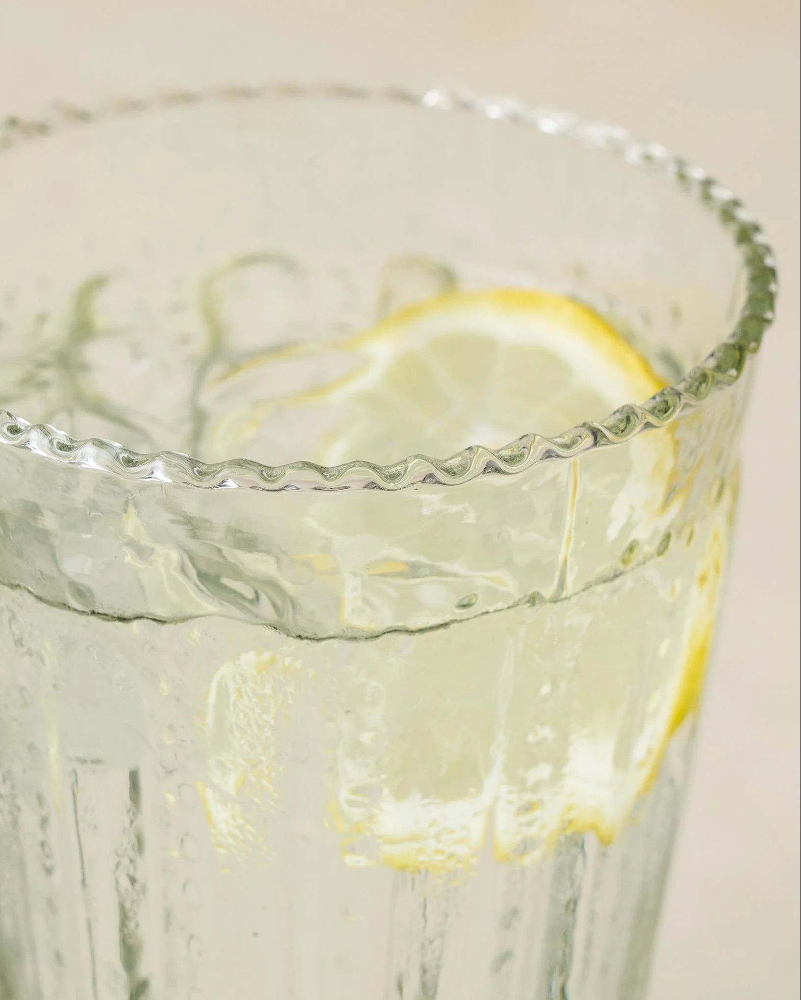 Elizabeth Bottle Cut Glass Tumbler - Image 7