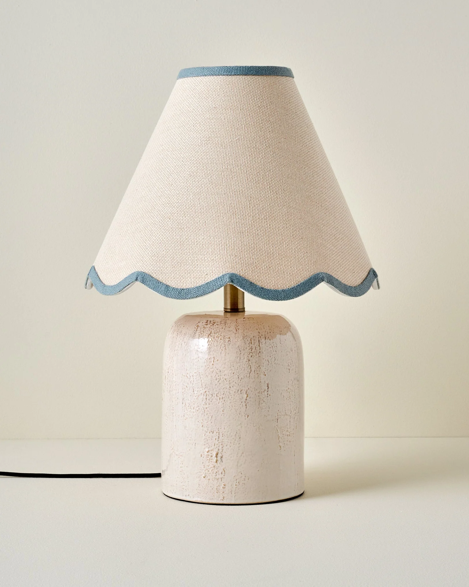 Farrah Table Lamp - Textured Cream - Image 11
