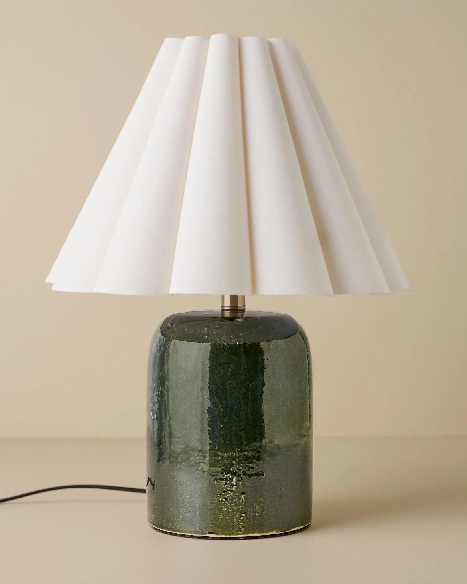 Farrah Table Lamp - Textured Green - Image 10