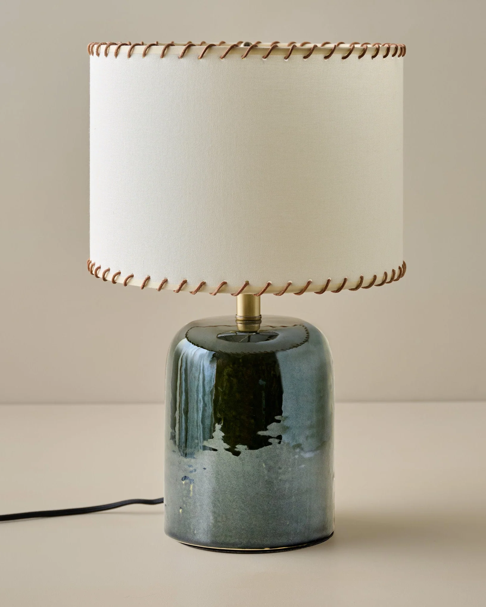 Farrah Table Lamp - Textured Green - Image 17