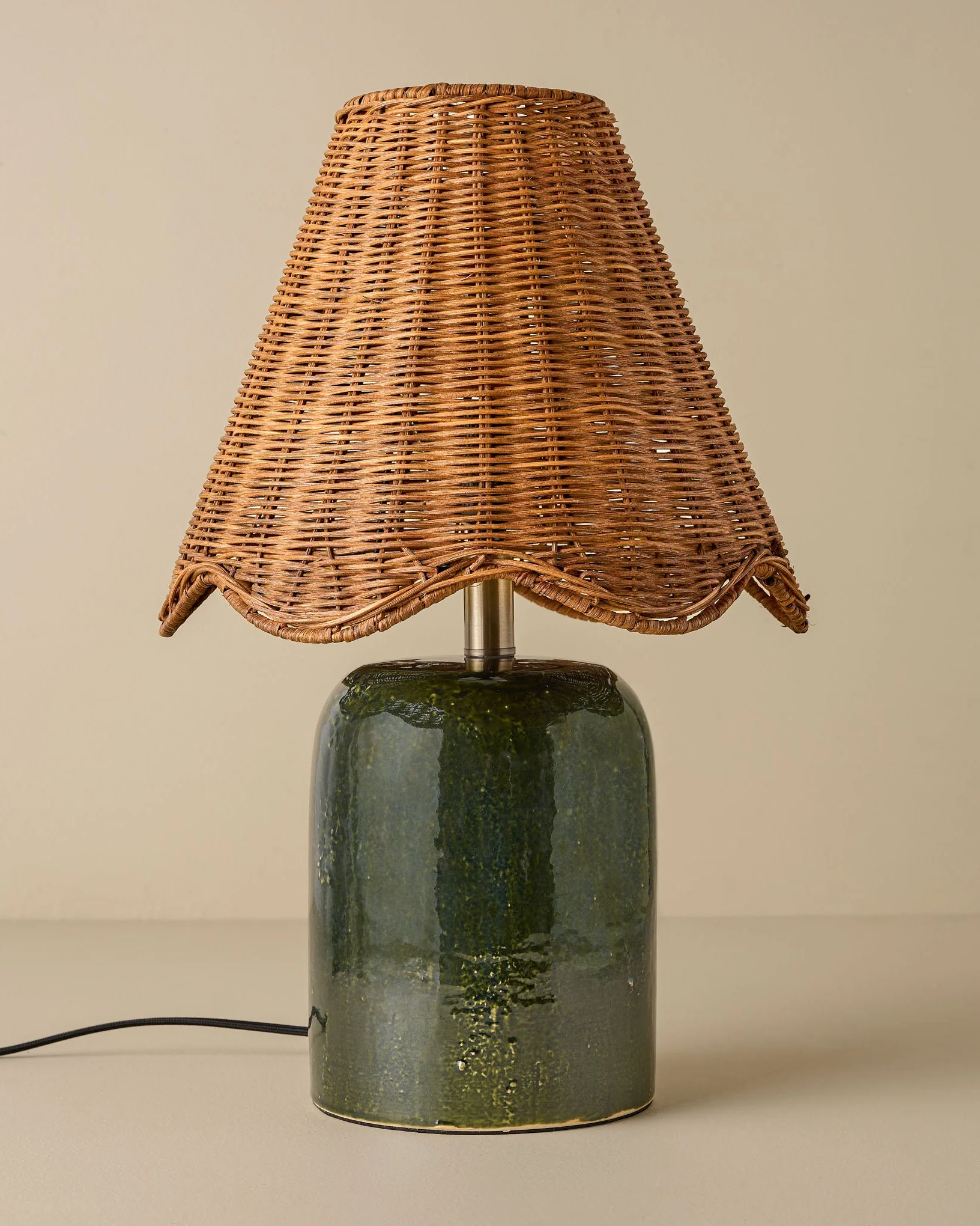 Farrah Table Lamp - Textured Green - Image 2