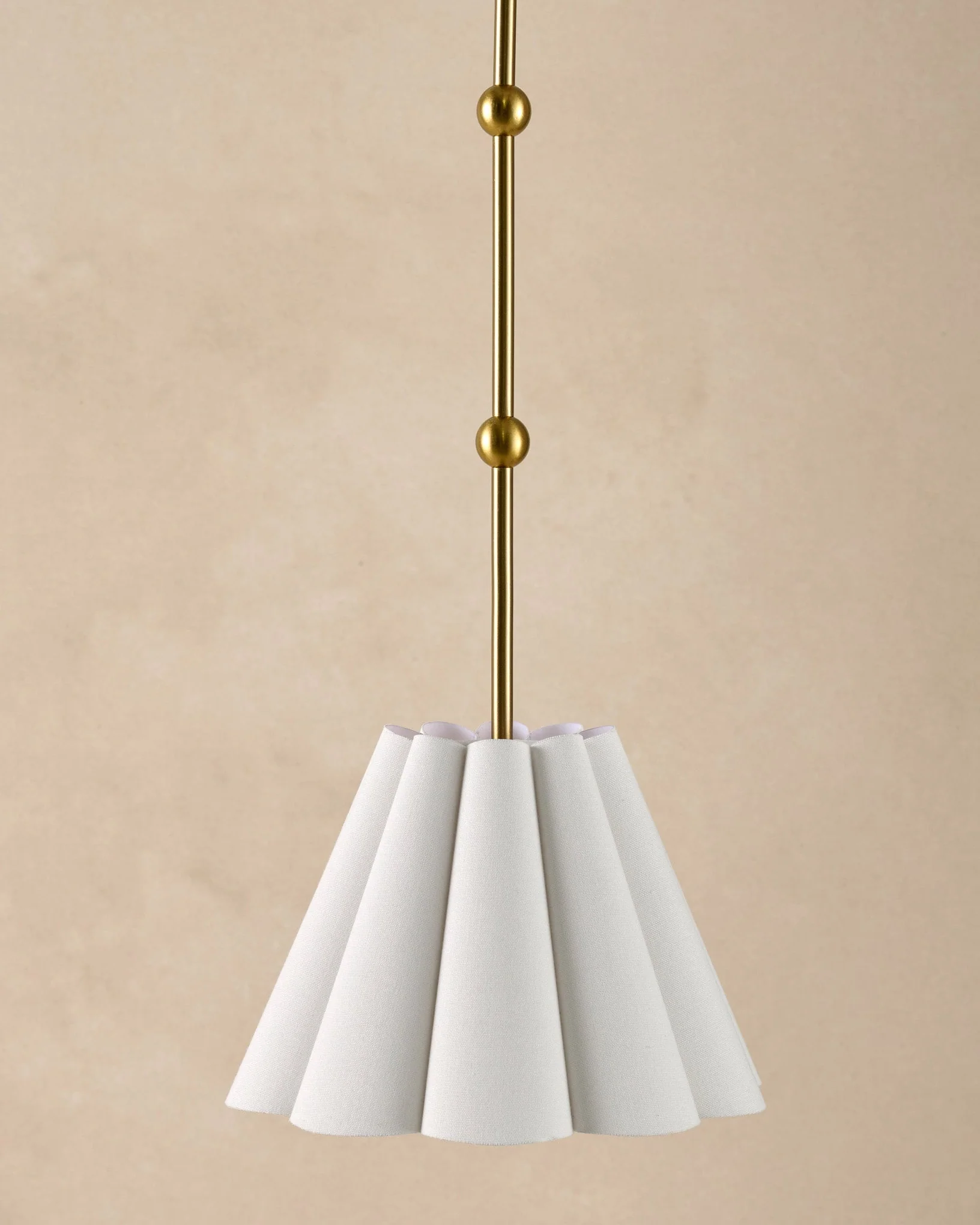 Odette Linen Scallop Pendant - Image 4