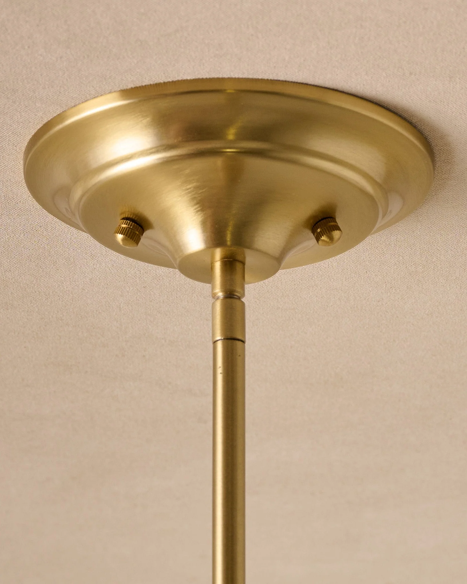 Odette Linen Scallop Pendant - Image 6