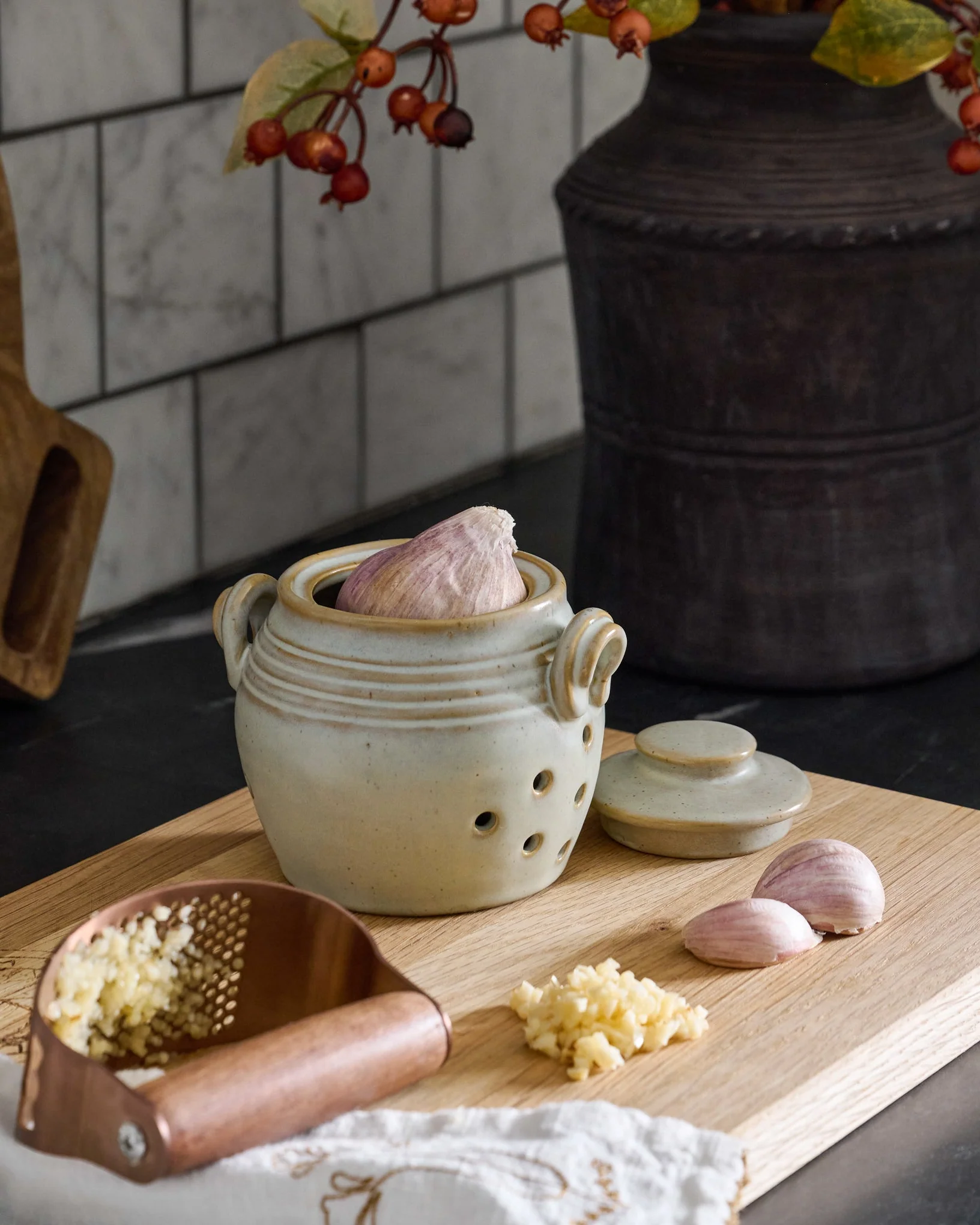 French Grey Garlic Keeper - Image 4