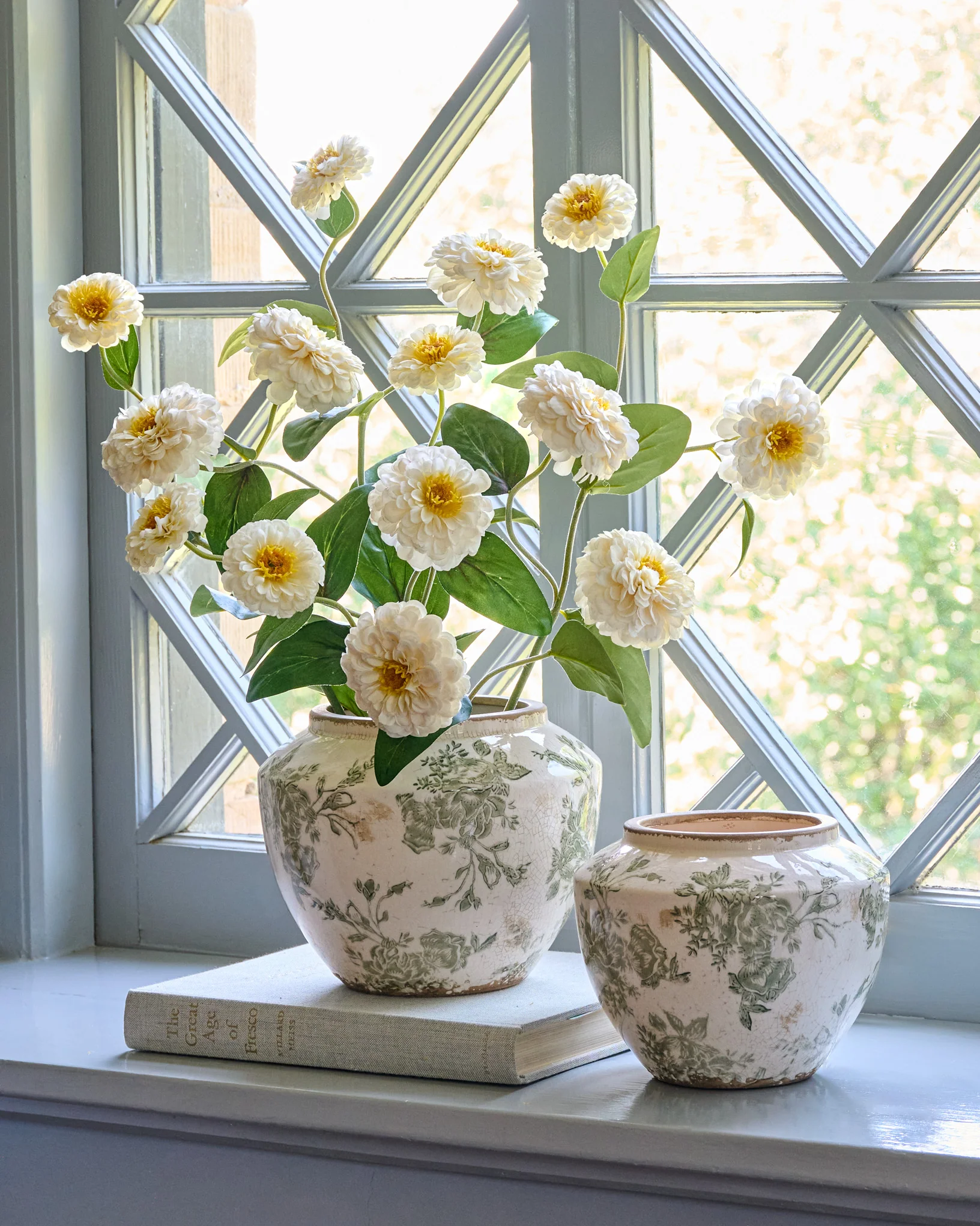 Green and White Distressed Floral Vase - Image 6