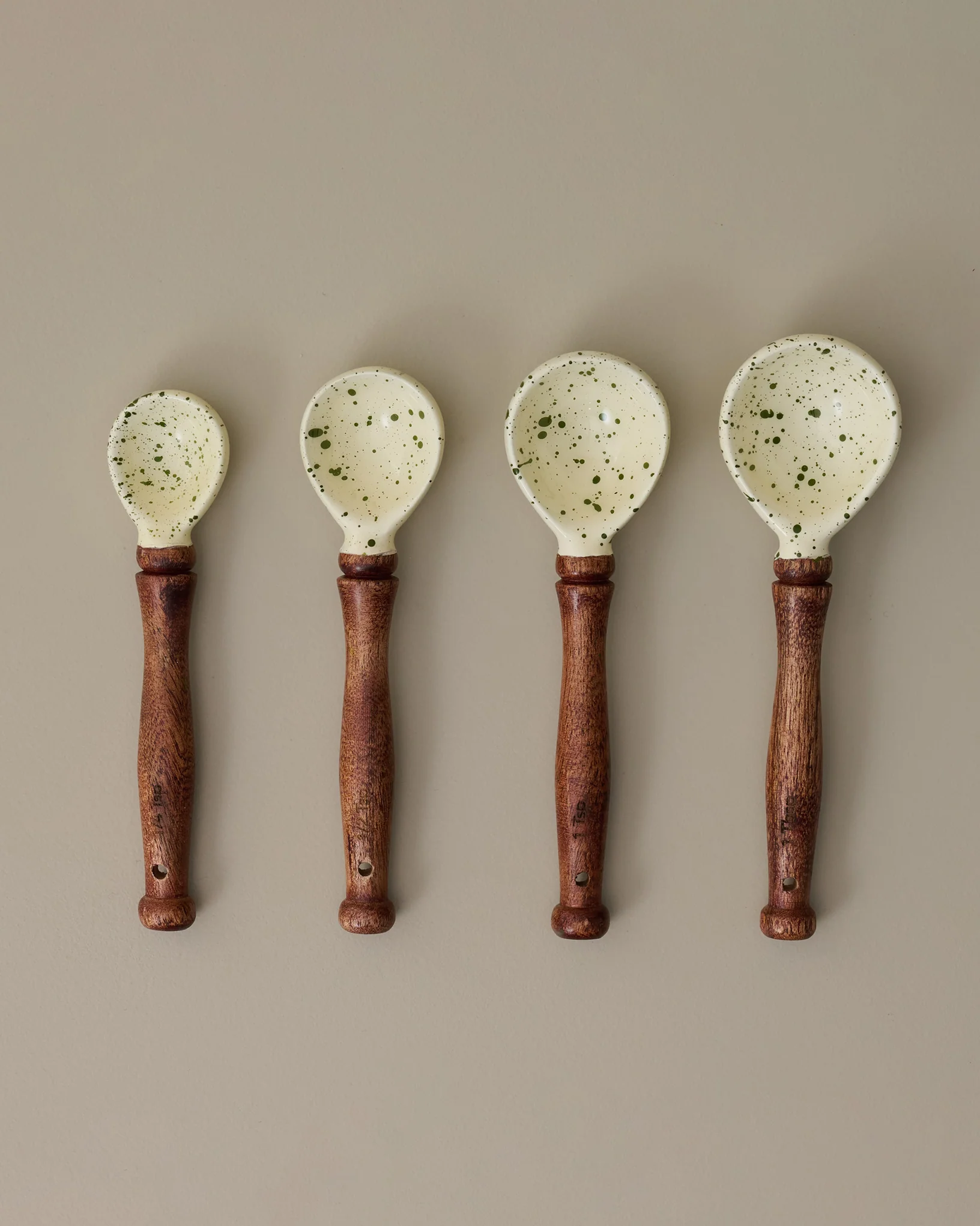 The Cottage Collection Green Speckle Measuring Spoons