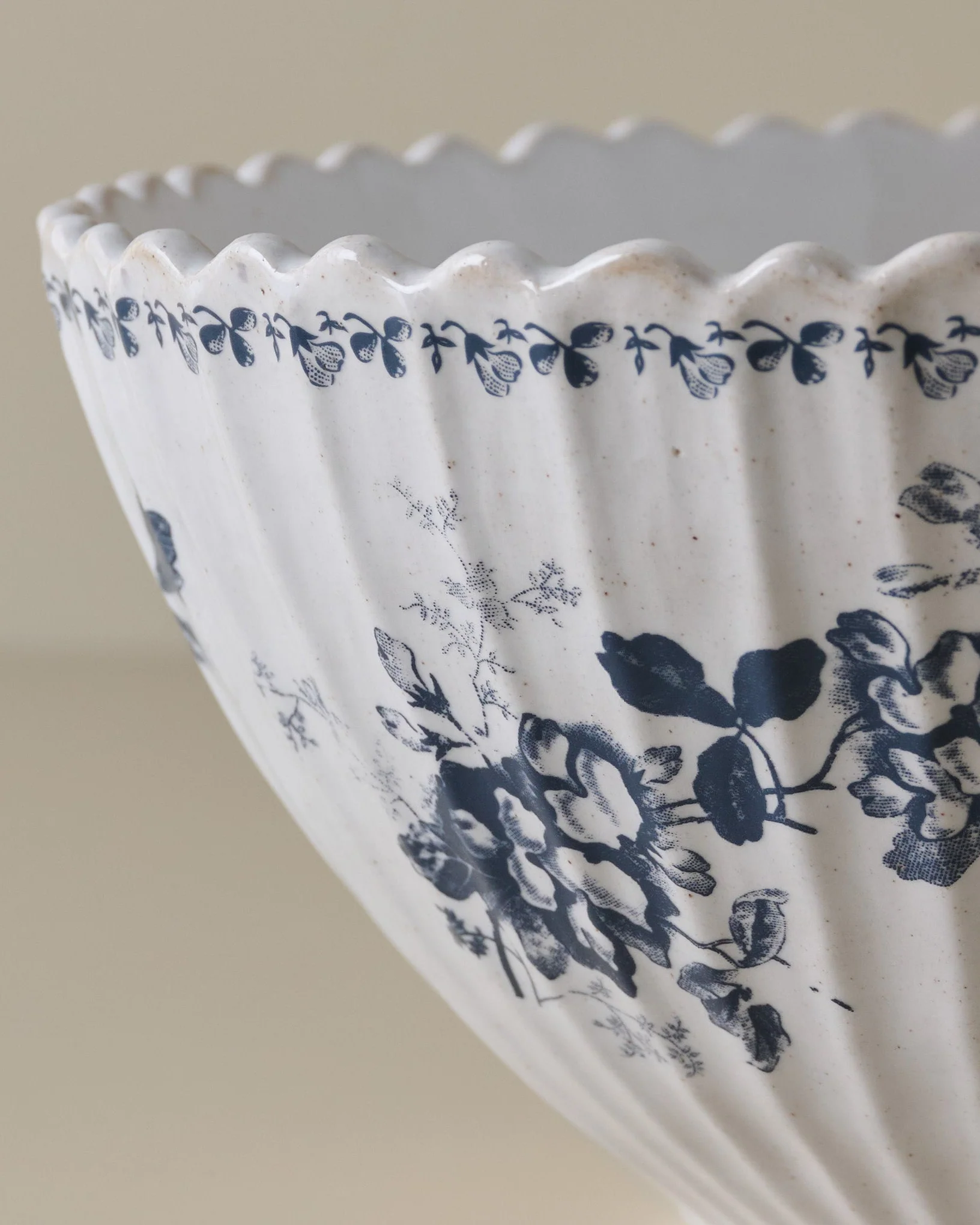 Heirloom Floral Large Mix + Serve Bowl - Image 3