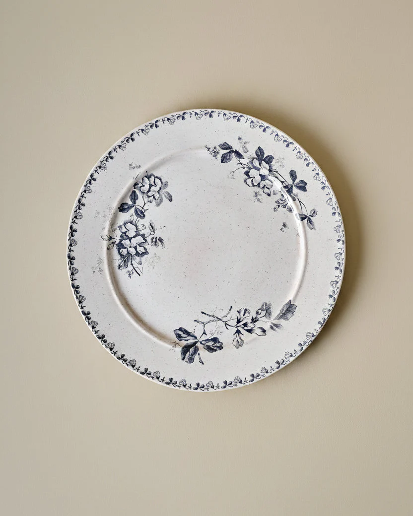 Heirloom Garden Navy Floral Plate - Image 4