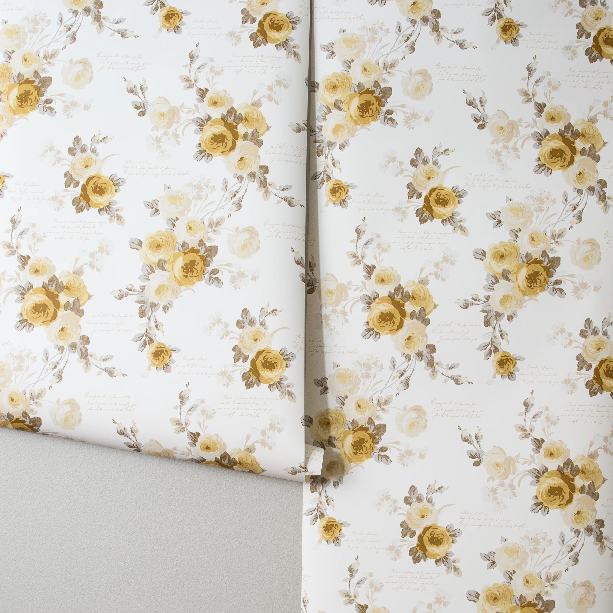 Heirloom Rose Wallpaper - Image 5