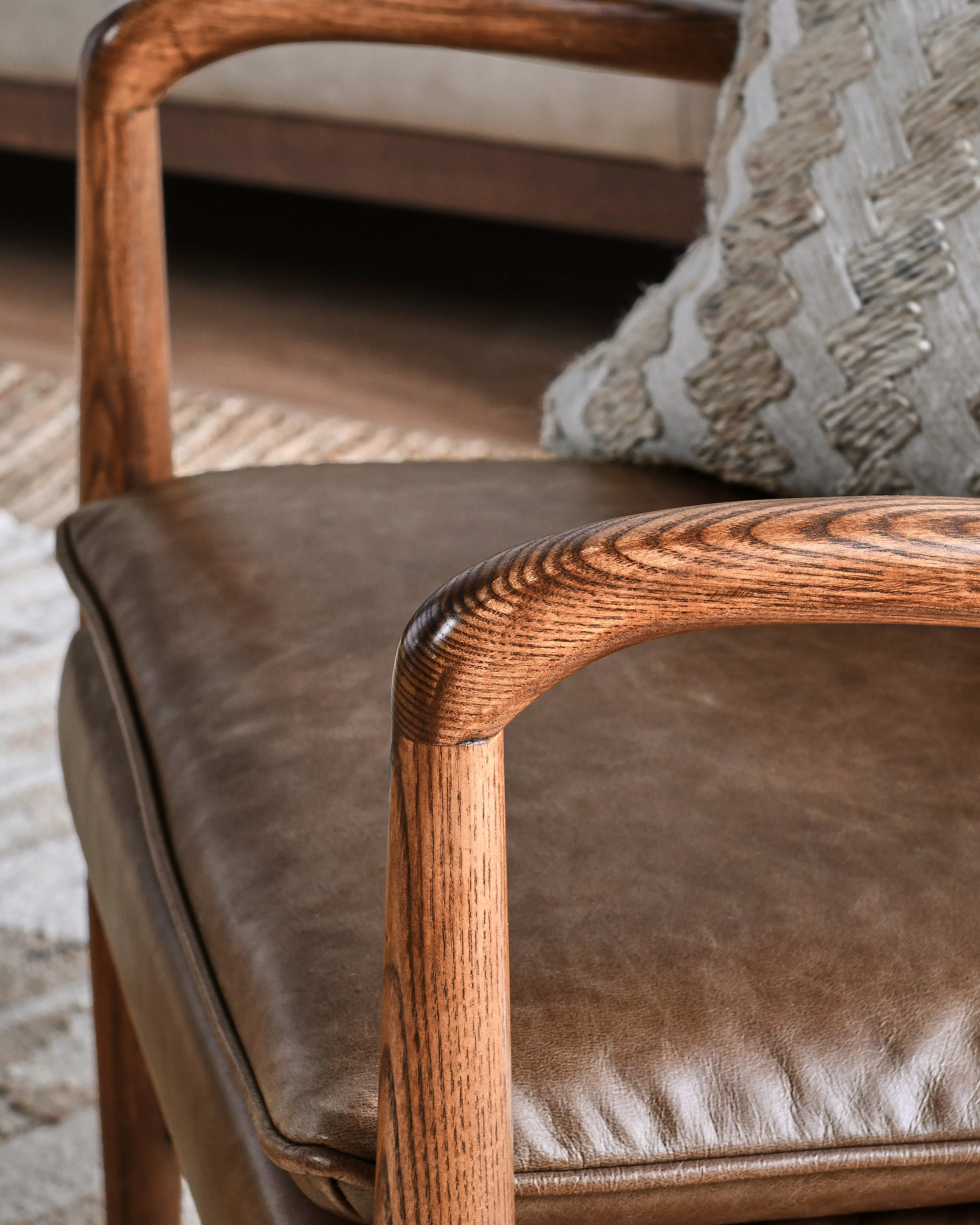 Holland Chair - Image 5