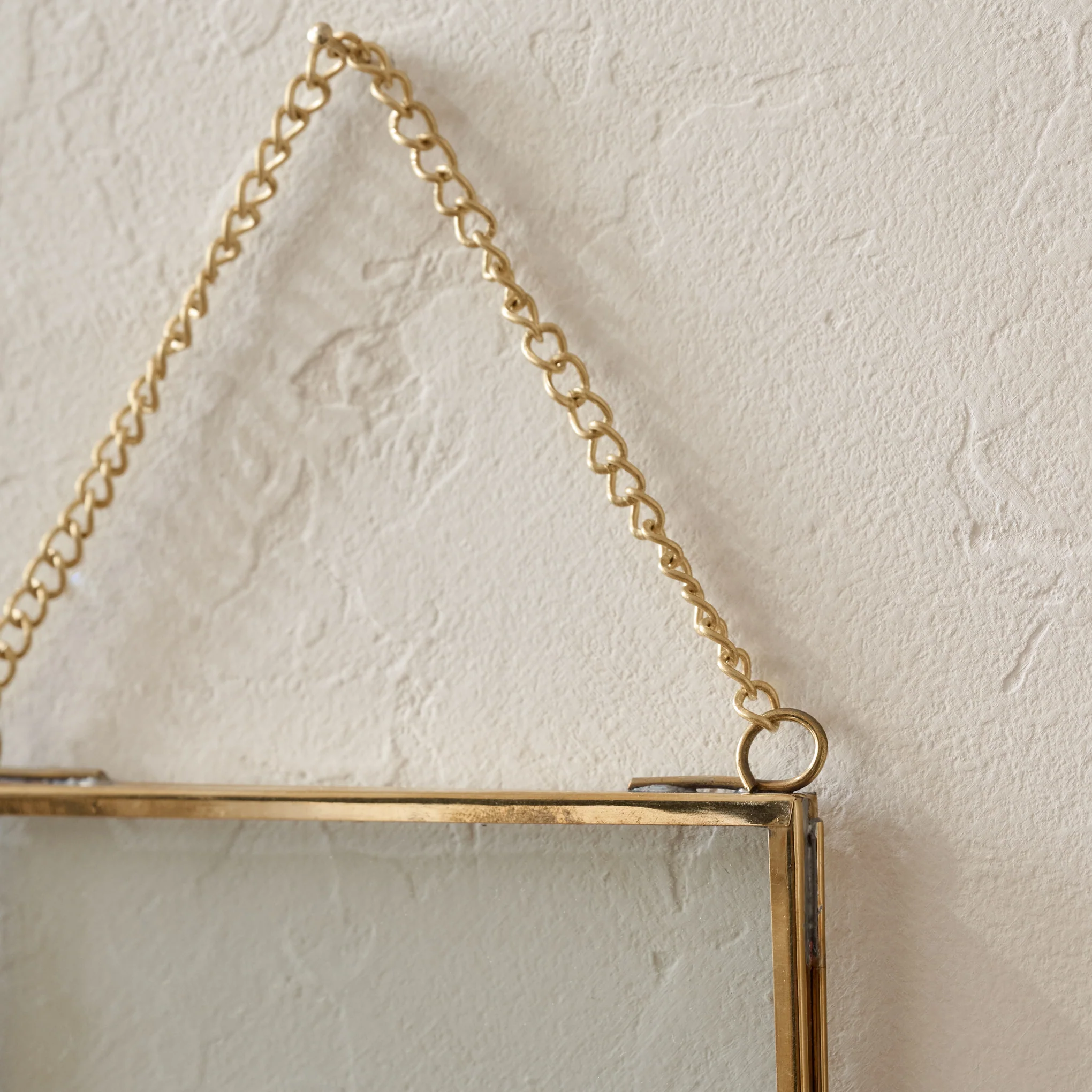 Josie Hanging Brass Photo Frame - Image 8