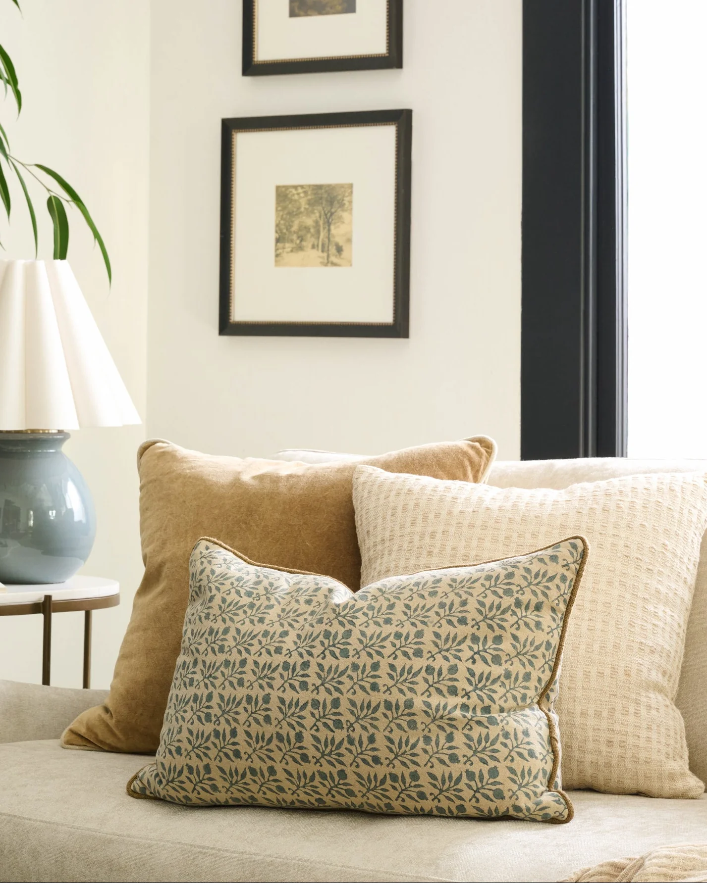 Lucie Floral Printed Lumbar Pillow - Image 3