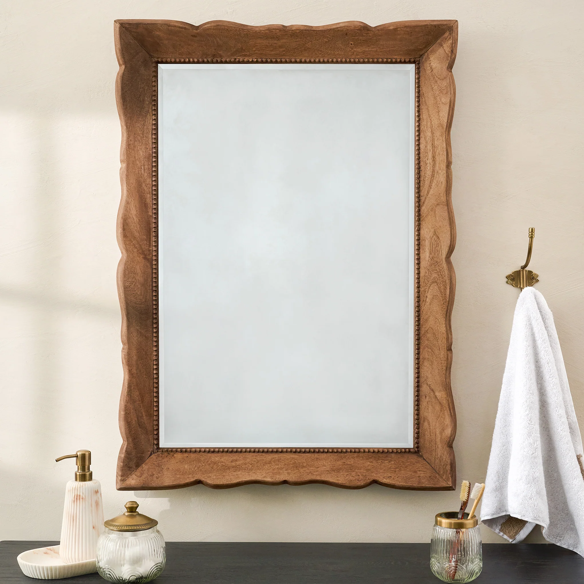 Lucy Vanity Mirror - Image 2