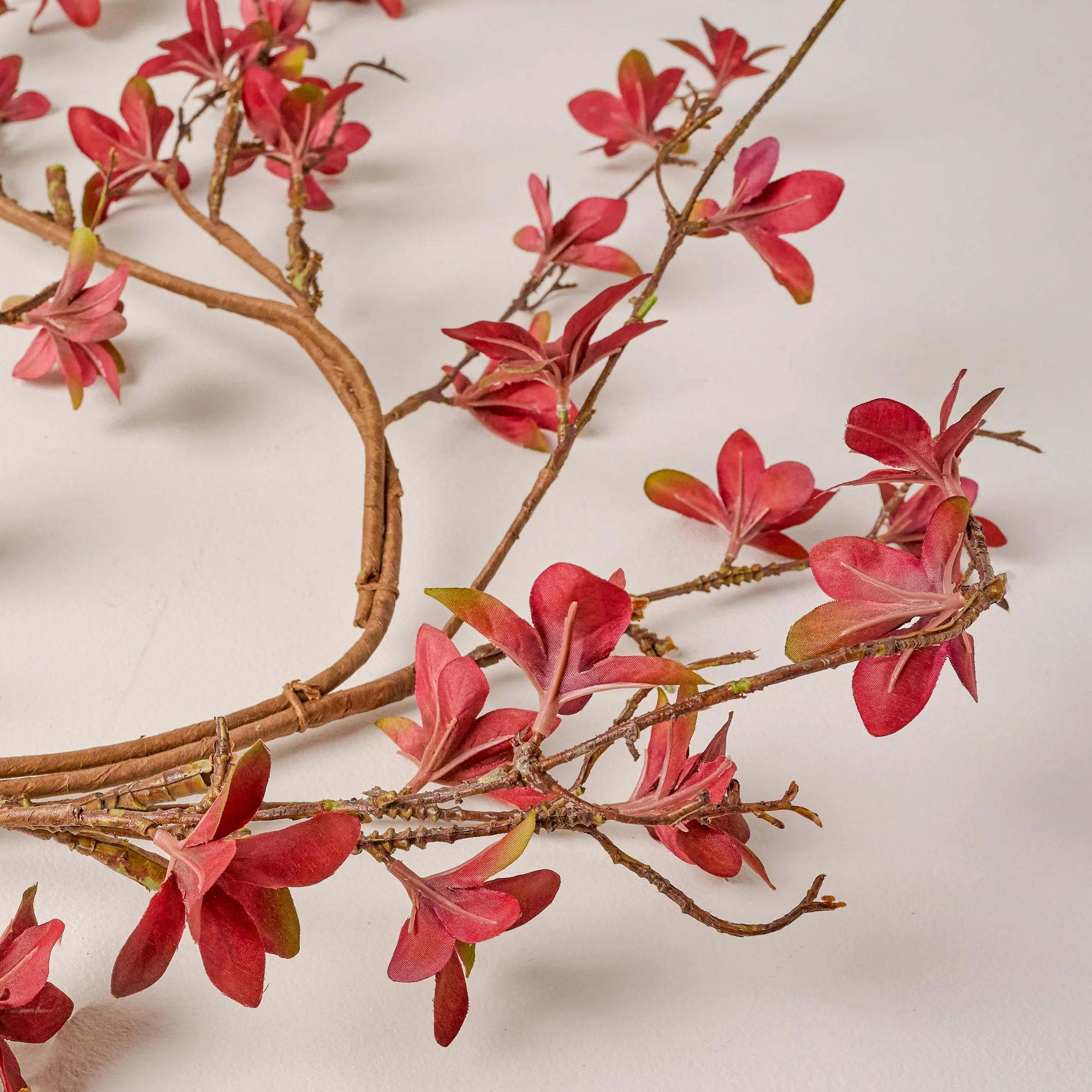 Magnolia Bloom Garland - Image 3