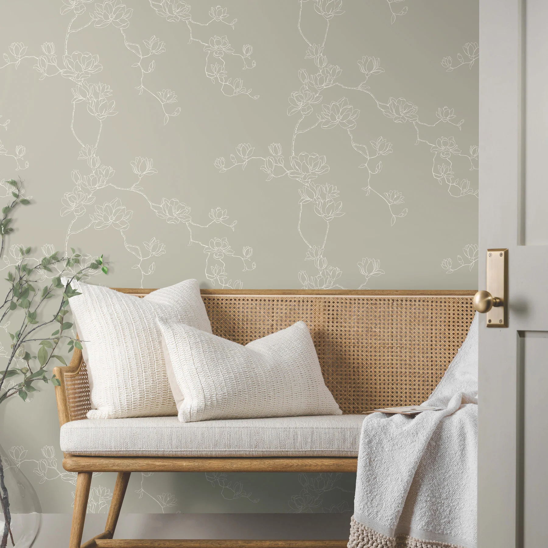 Magnolia Branches Wallpaper - Image 7