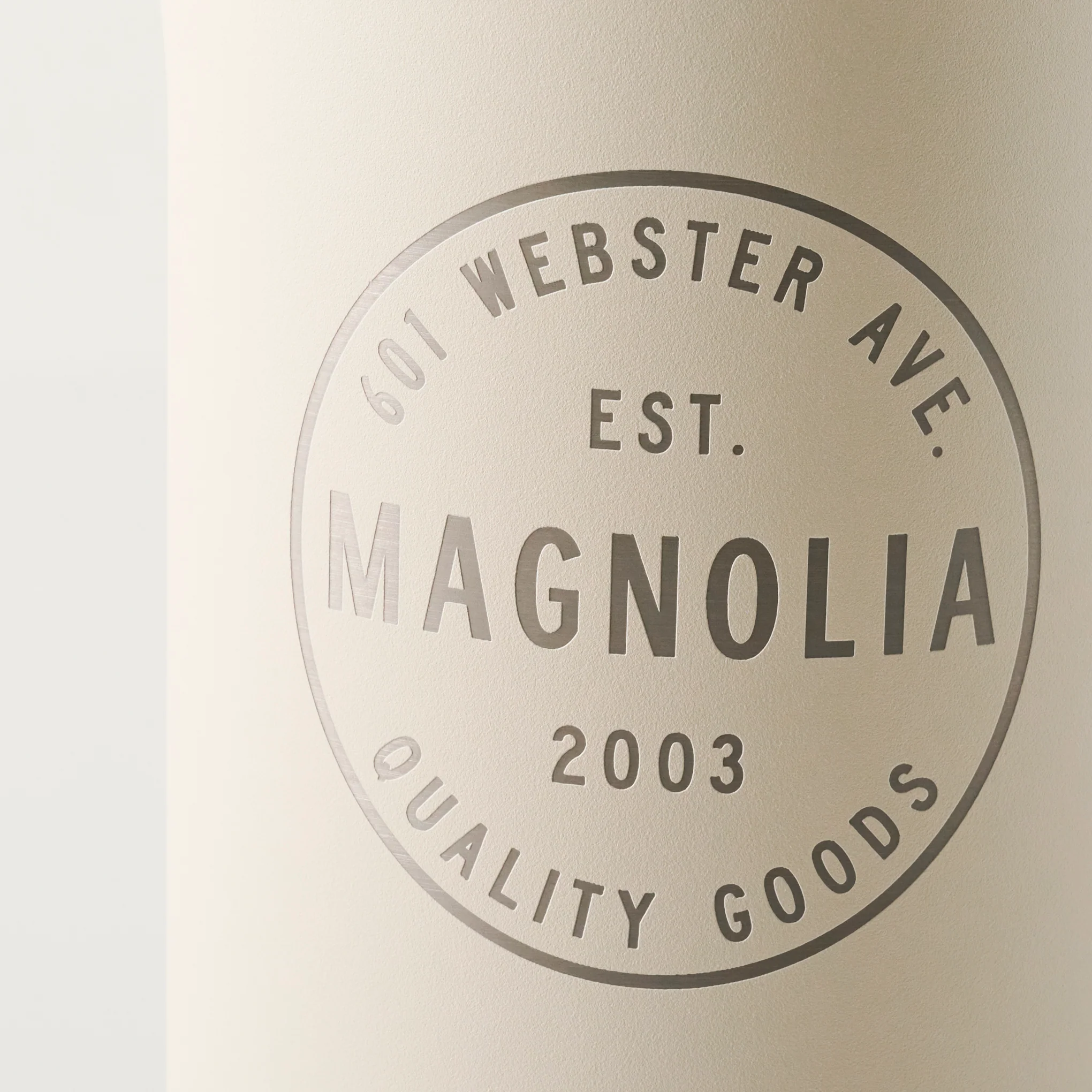 Magnolia Crest Cream 32oz Hydrojug Sport Tumbler - Image 2