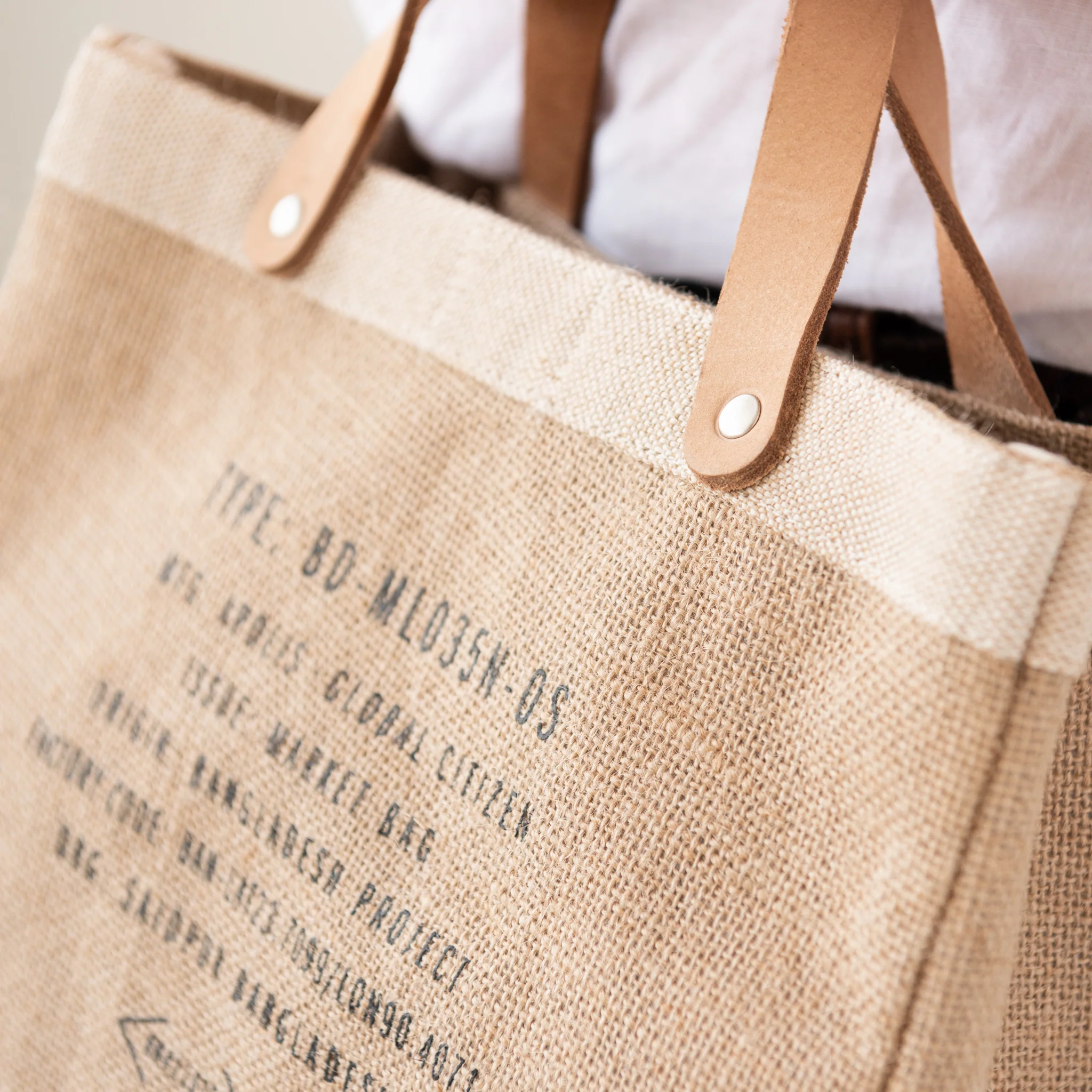 Magnolia Script Market Tote - Image 3