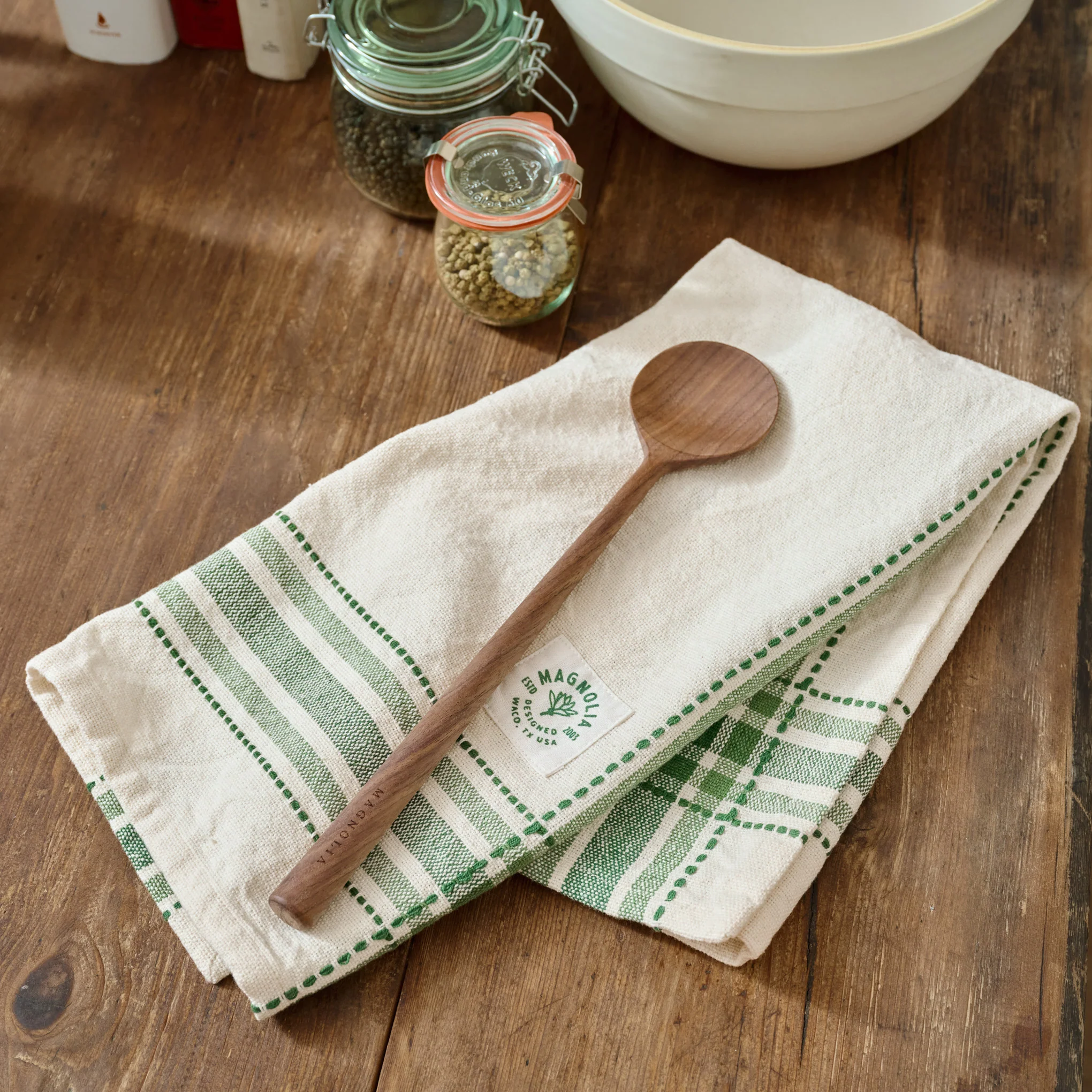 Magnolia Vintage Green Border Tea Towel - Image 2