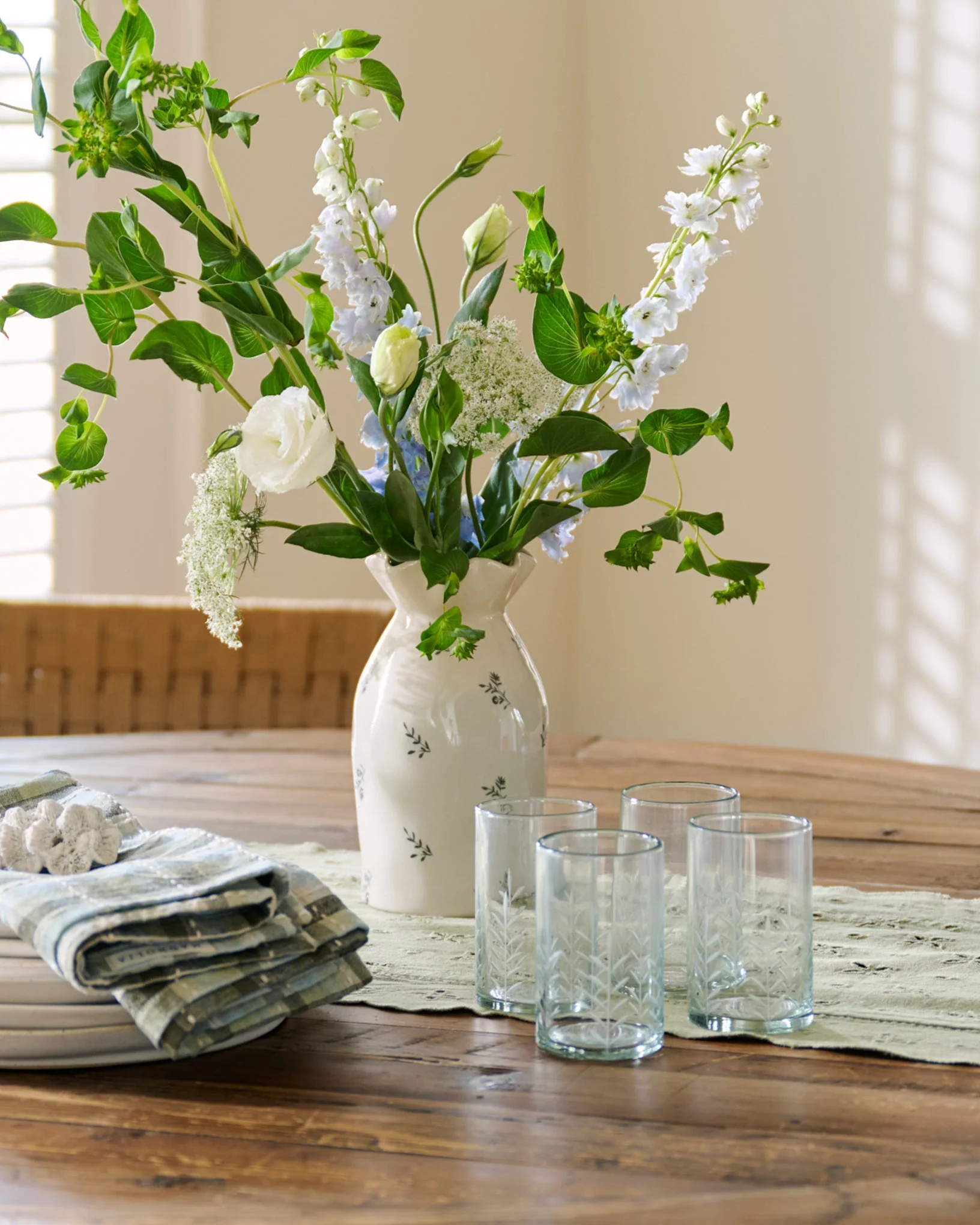 Marlowe Etched Glass Tumbler - Image 8