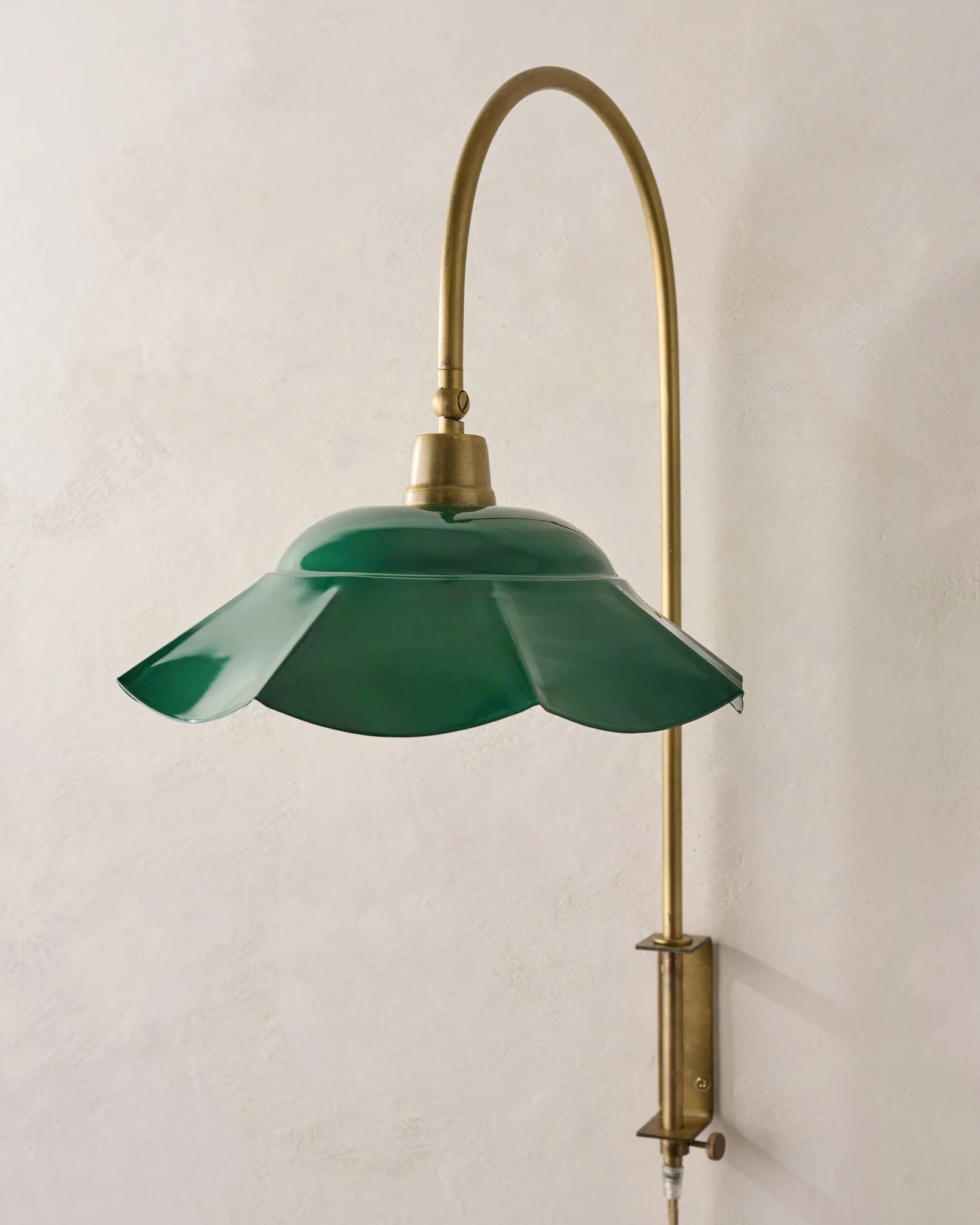 Mary Enamel Plug-in Sconce - Image 4