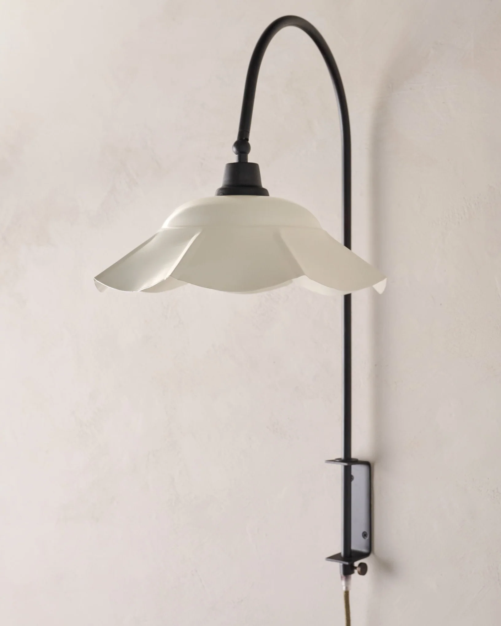 Mary Enamel Plug-in Sconce - Image 5
