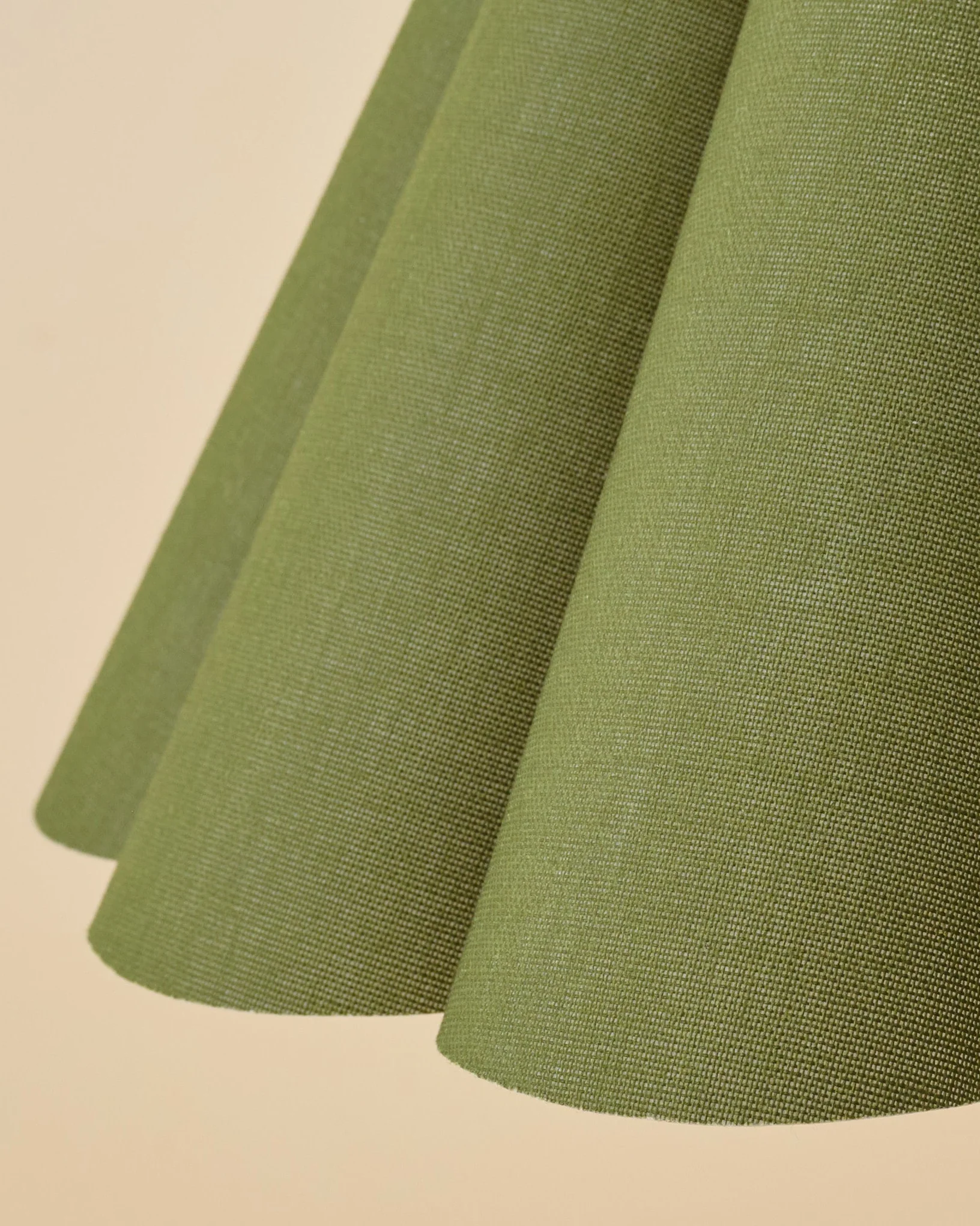 Linen Scallop Shade - Calla Green - Image 2