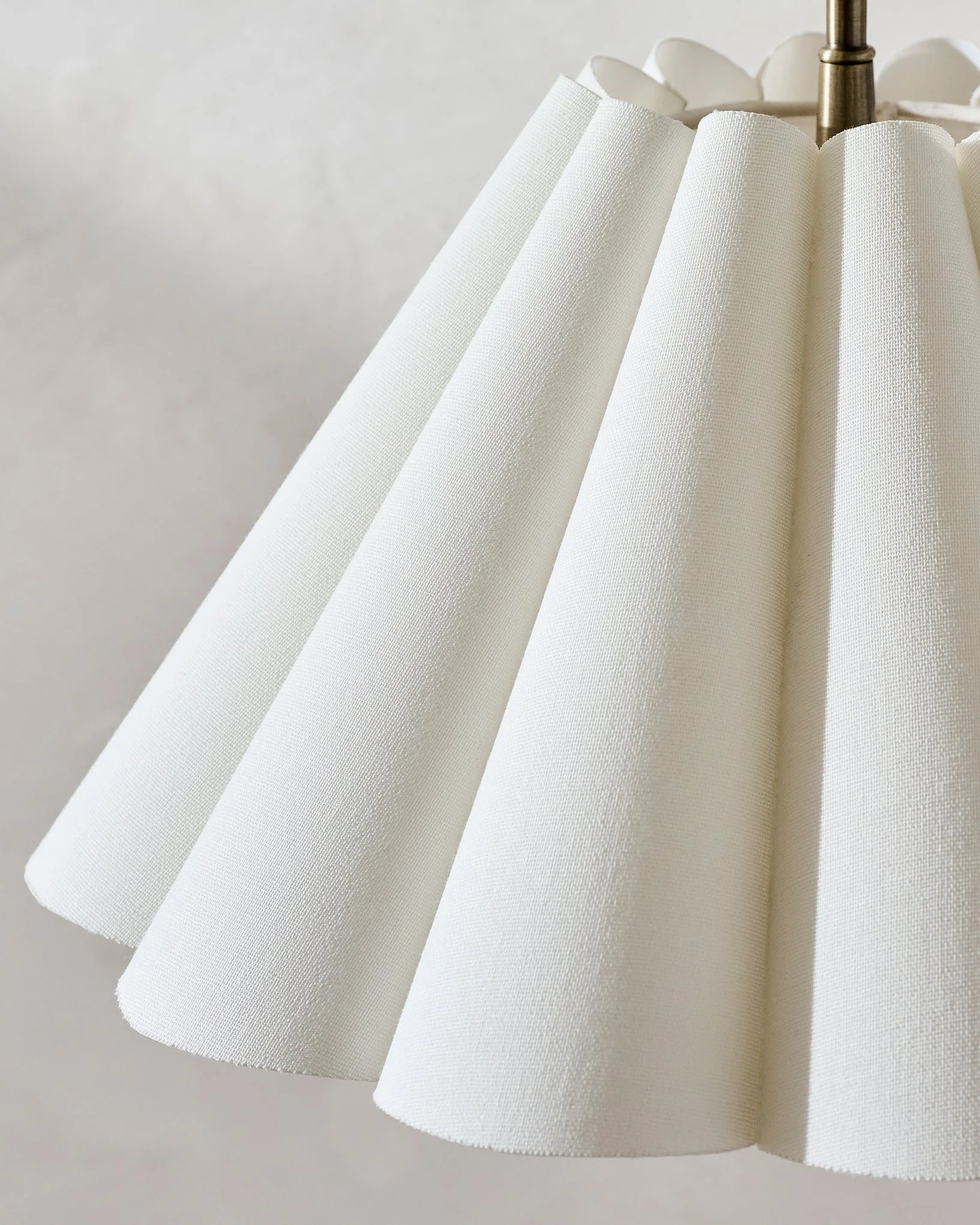 Odette Linen Scallop Swivel Plug-In Sconce - Image 3