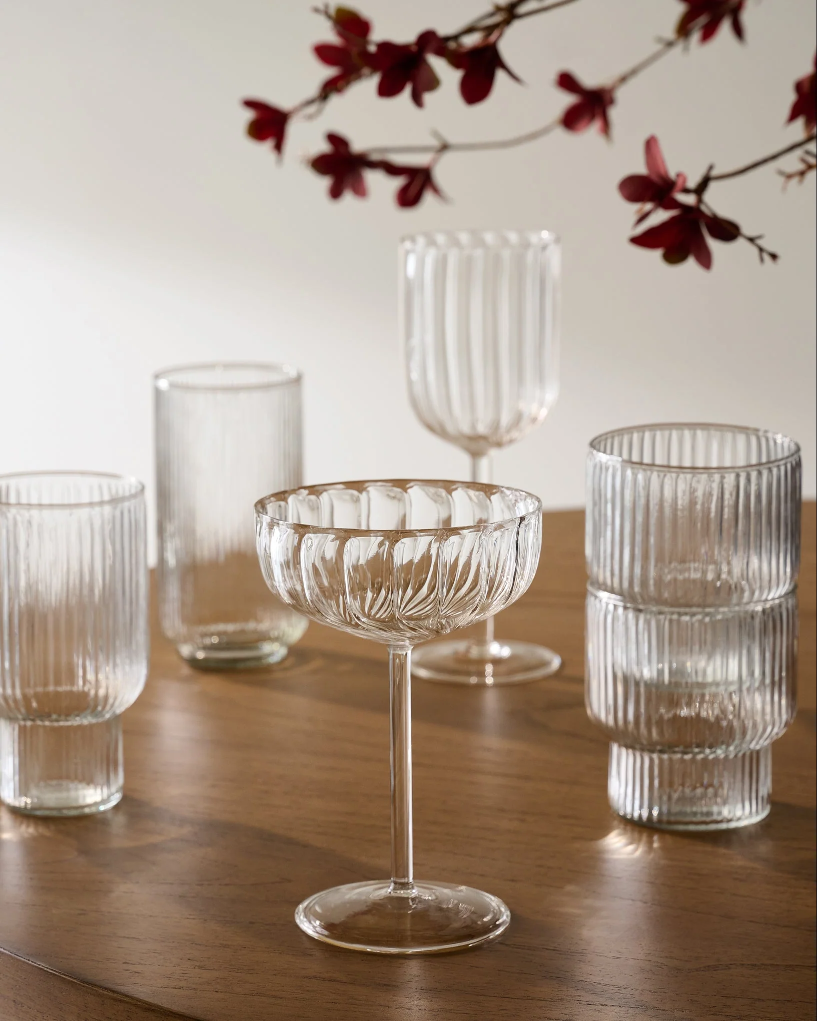 Atlas Ribbed Stacking Glass Tumbler - Image 3