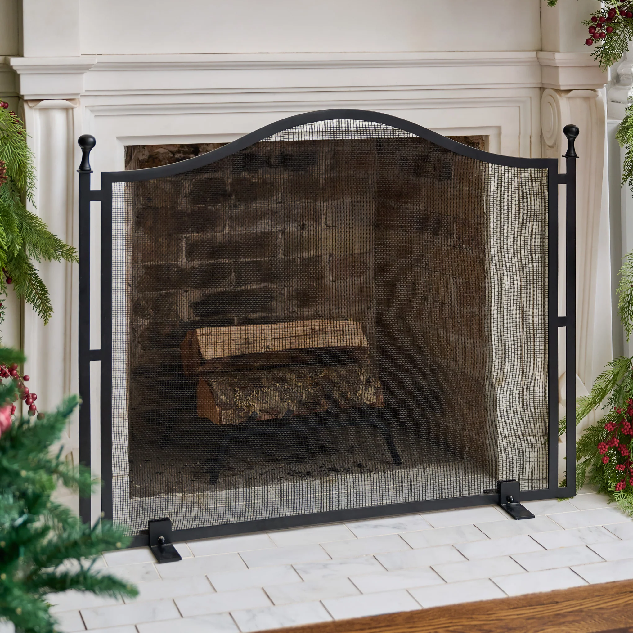 Shepherd Black Fireplace Screen - Image 2