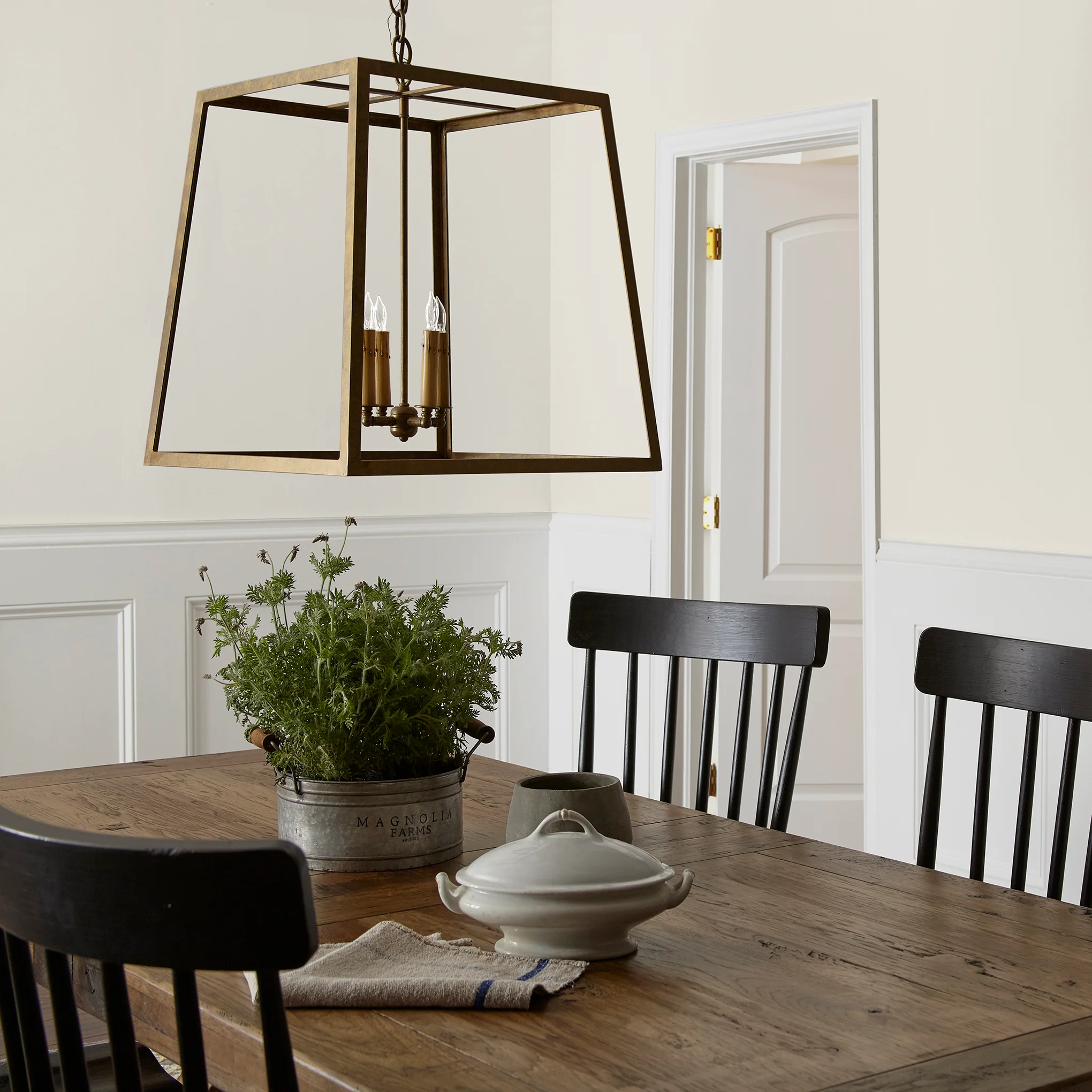 Silos White -  Classic Interior Paint - Image 5